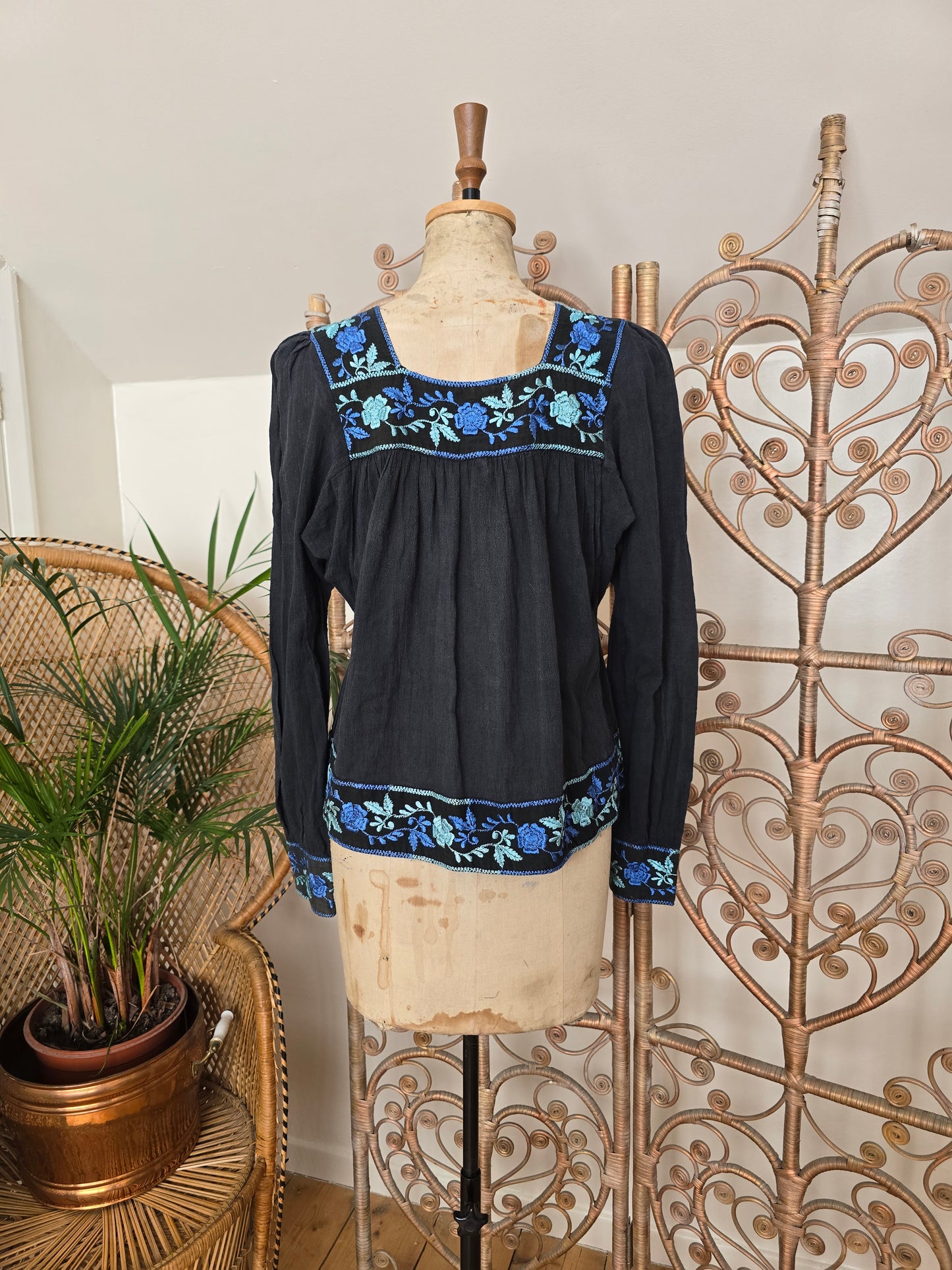 Vintage cheesecloth cotton blouse