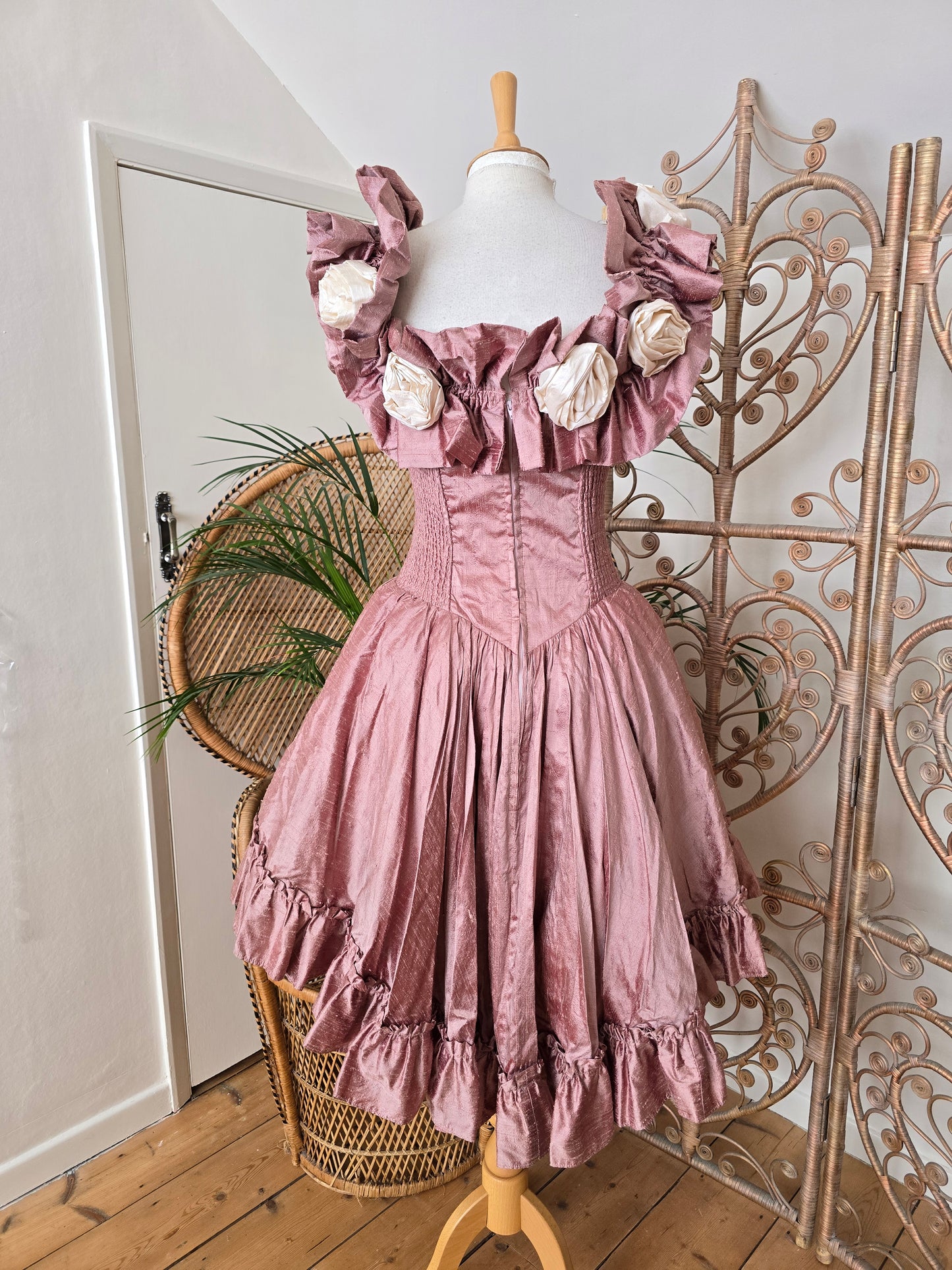 Vintage style Elizabeth Todd rose raw silk dress