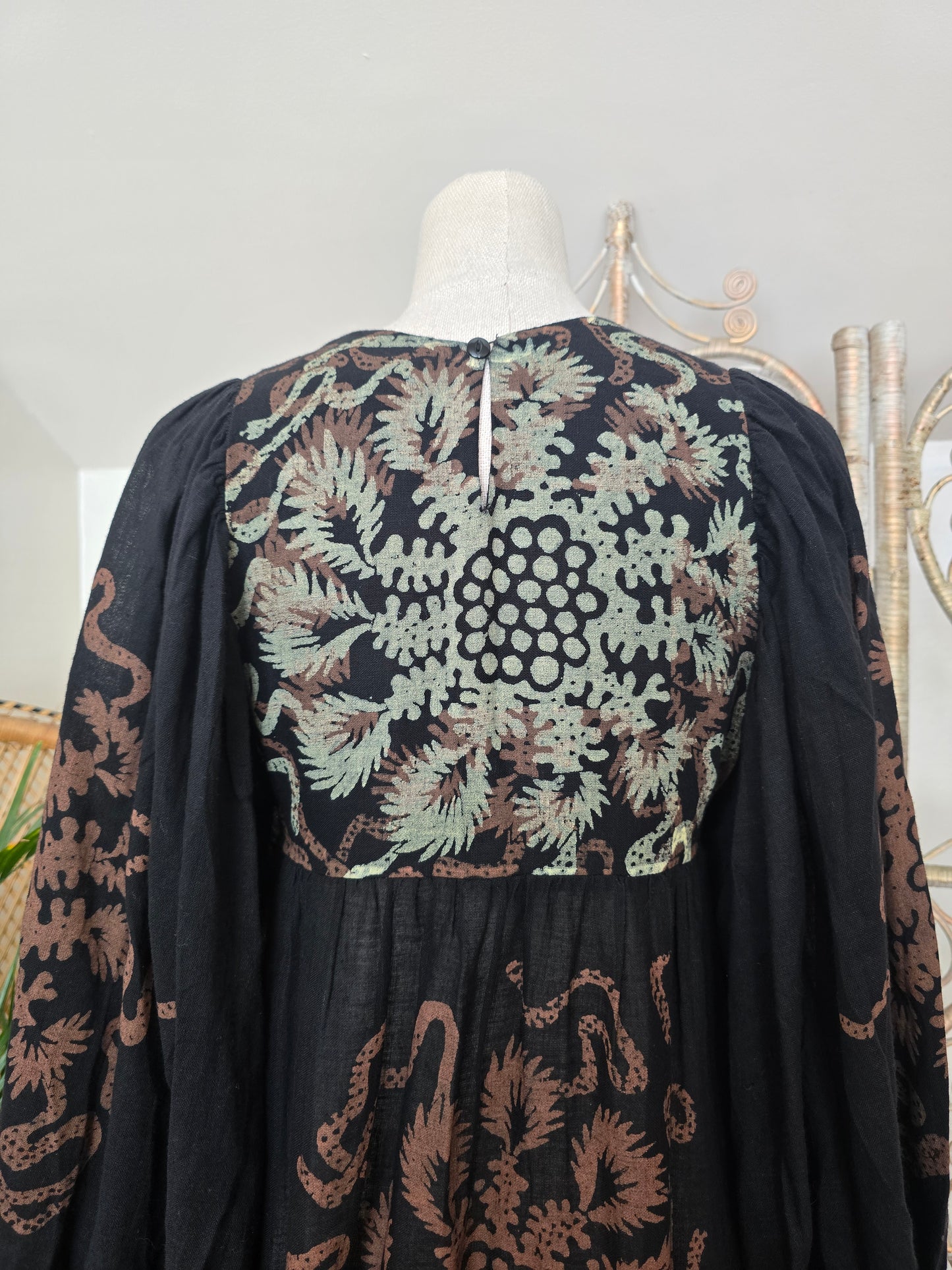 Vintage Kate Beaver 70s balloon sleeves dress