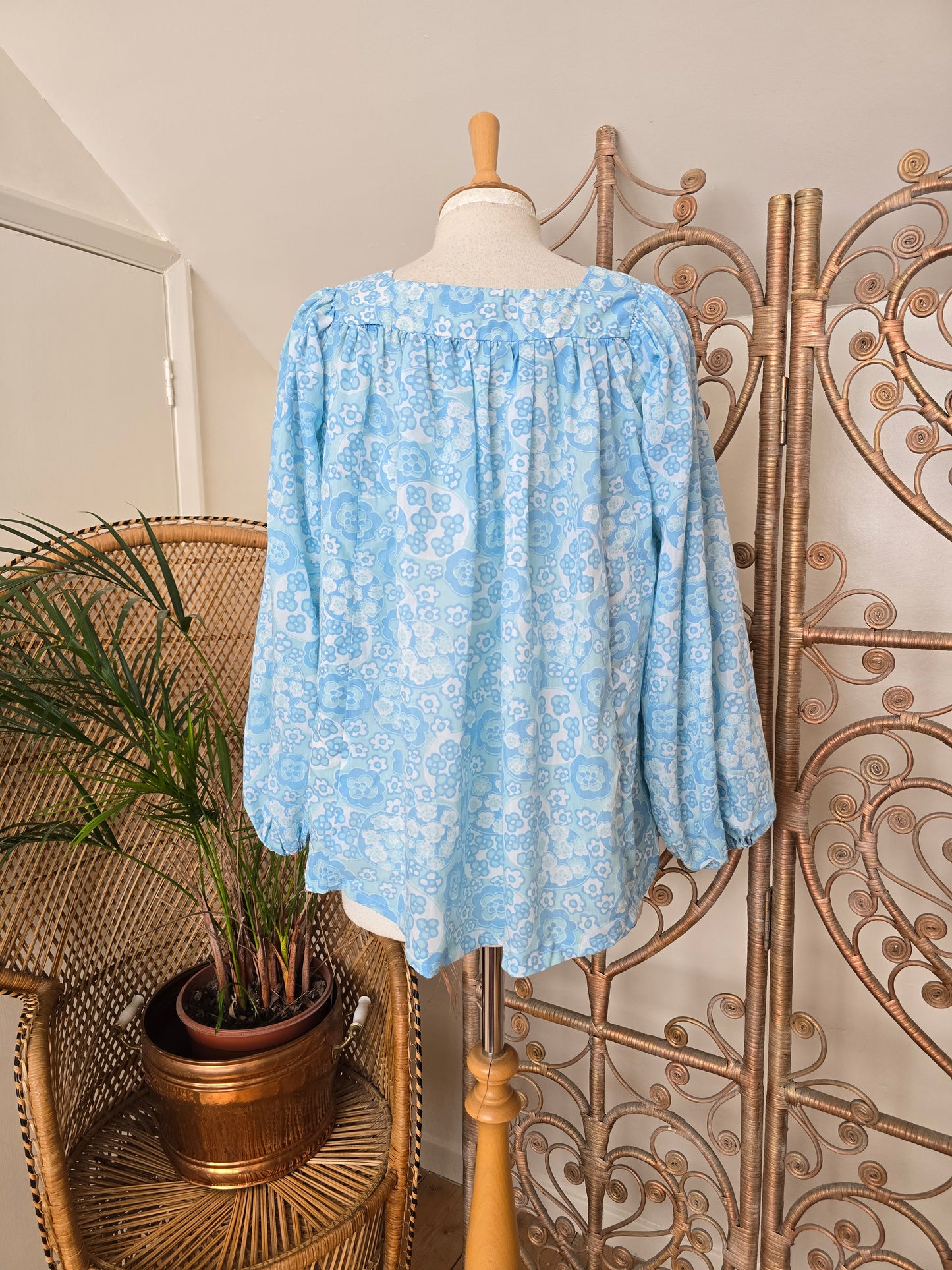 Vintage floral tunic blouse