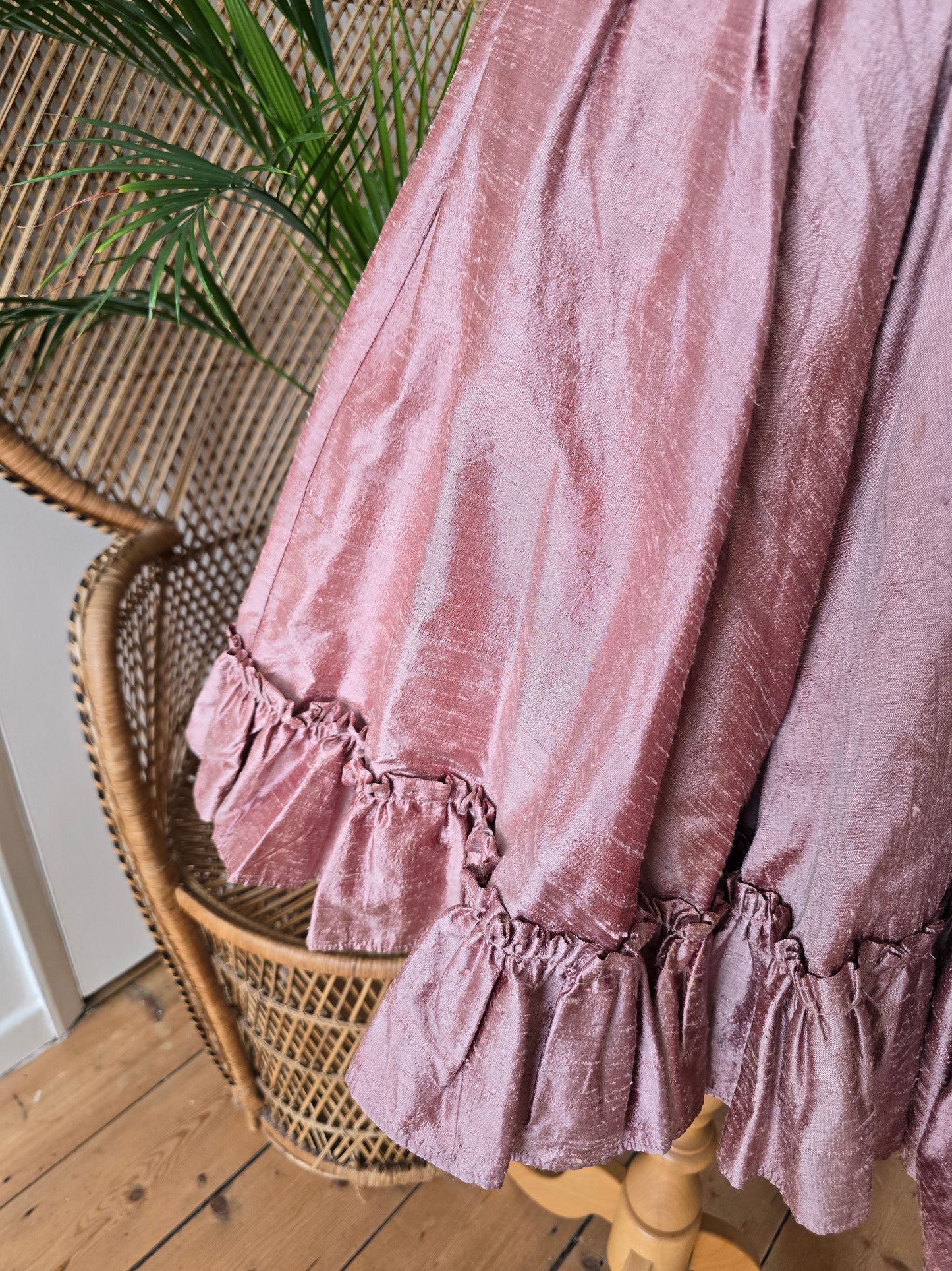 Vintage style Elizabeth Todd rose raw silk dress