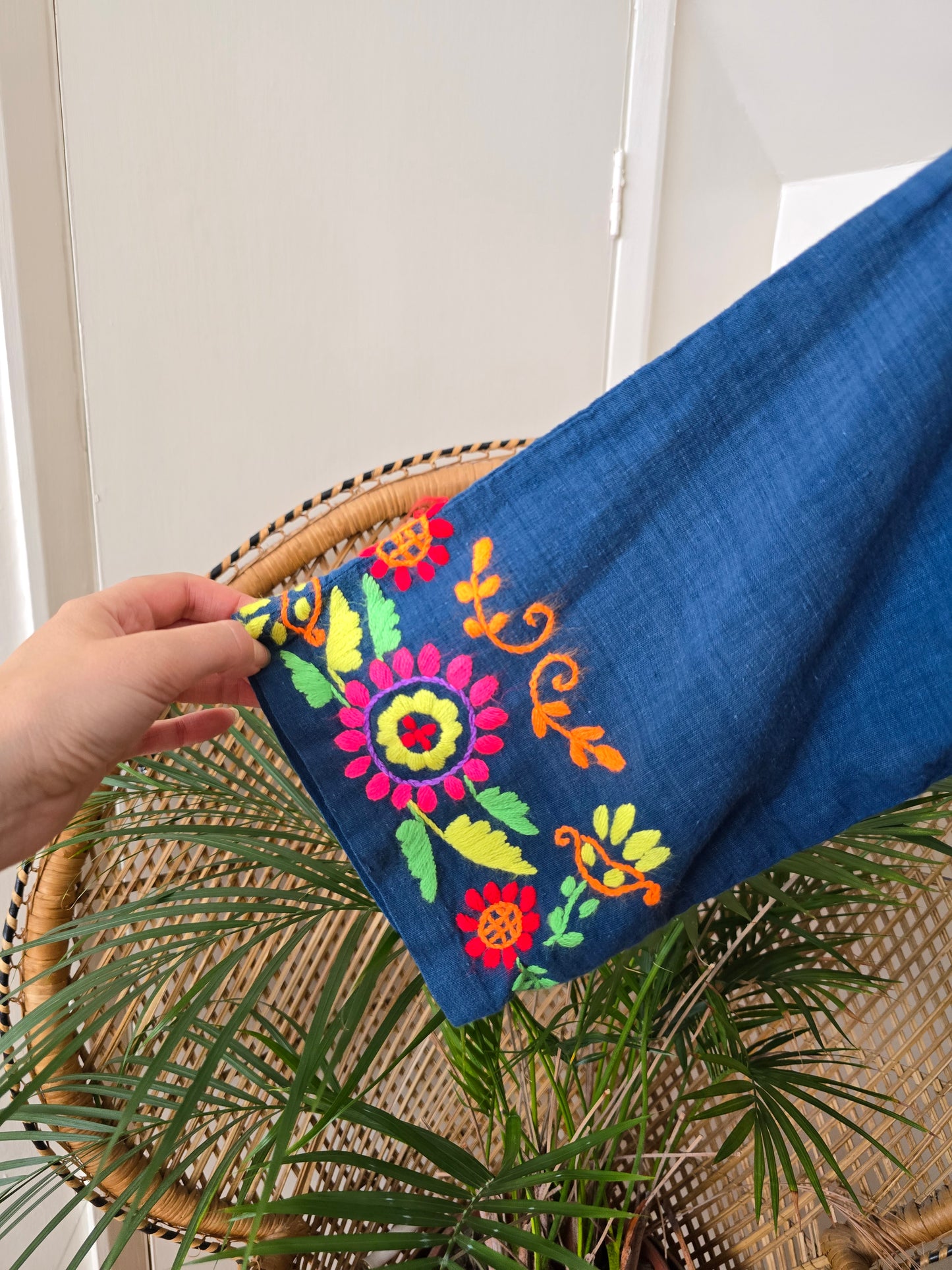 Vintage embroidered Mexican dress