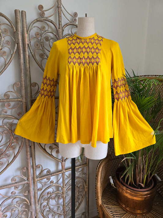 Vintage shirring blouse