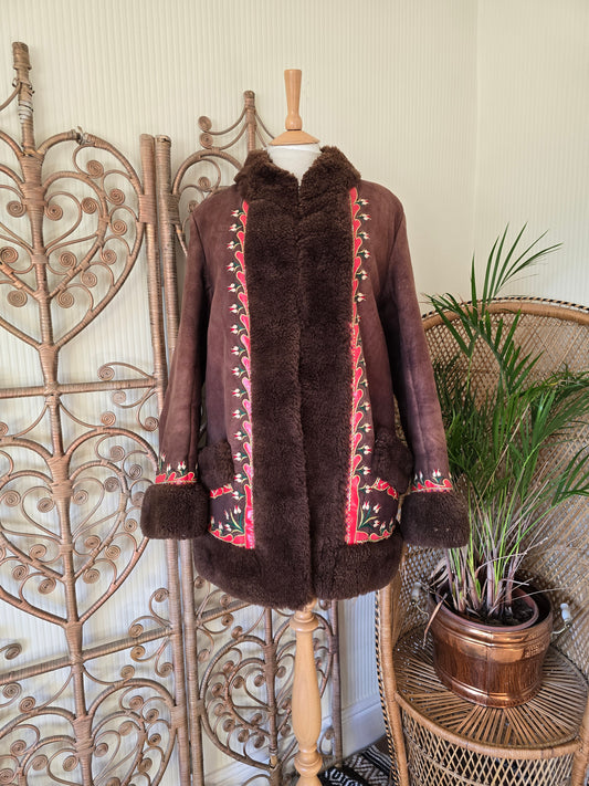 Vintage embroidered sheepskin Polish coat