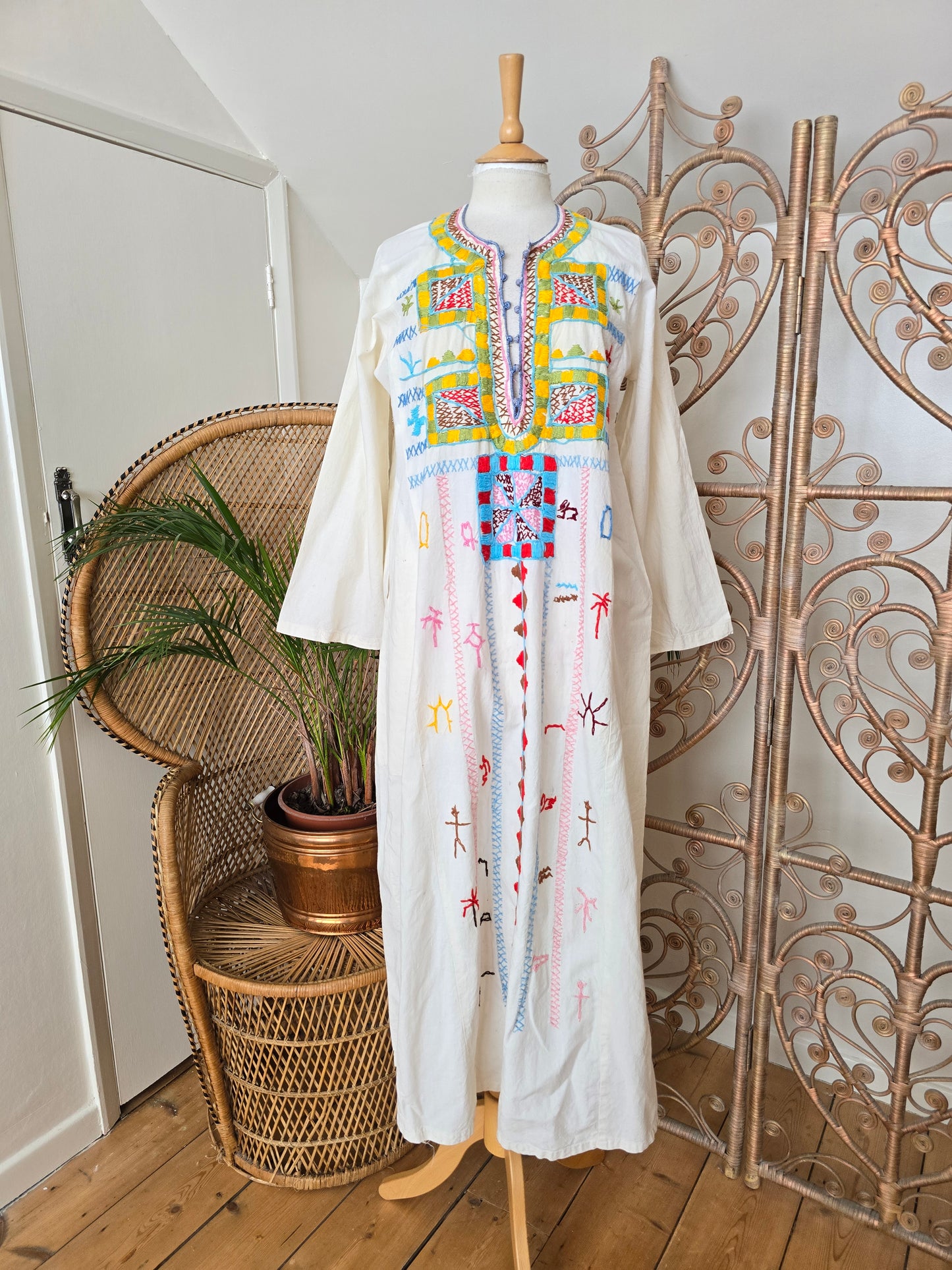 Vintage Egyptian kaftan dress