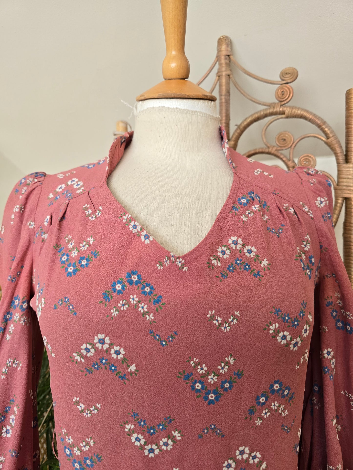 Vintage 70s floral dress