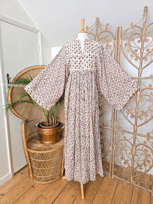 Vintage Anmol indian print 70s maxi dress