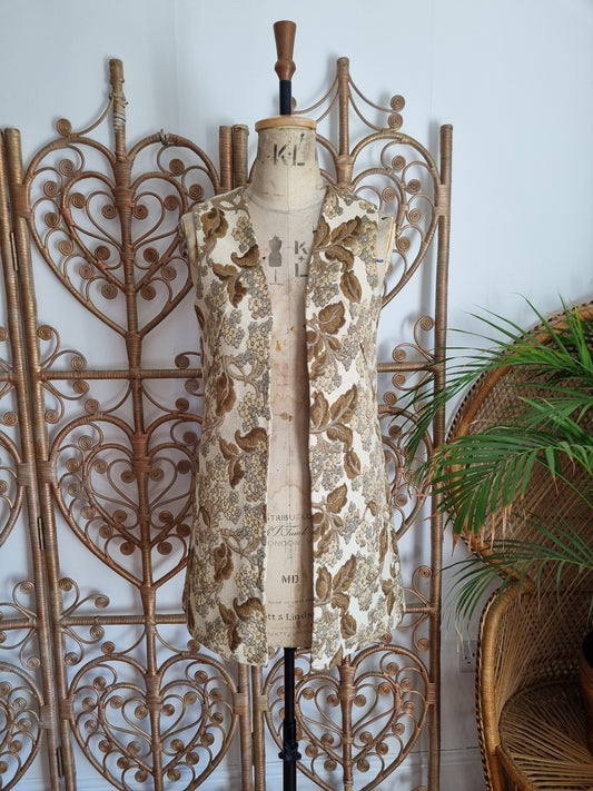 Vintage 60s 70s tapestry waistcoat