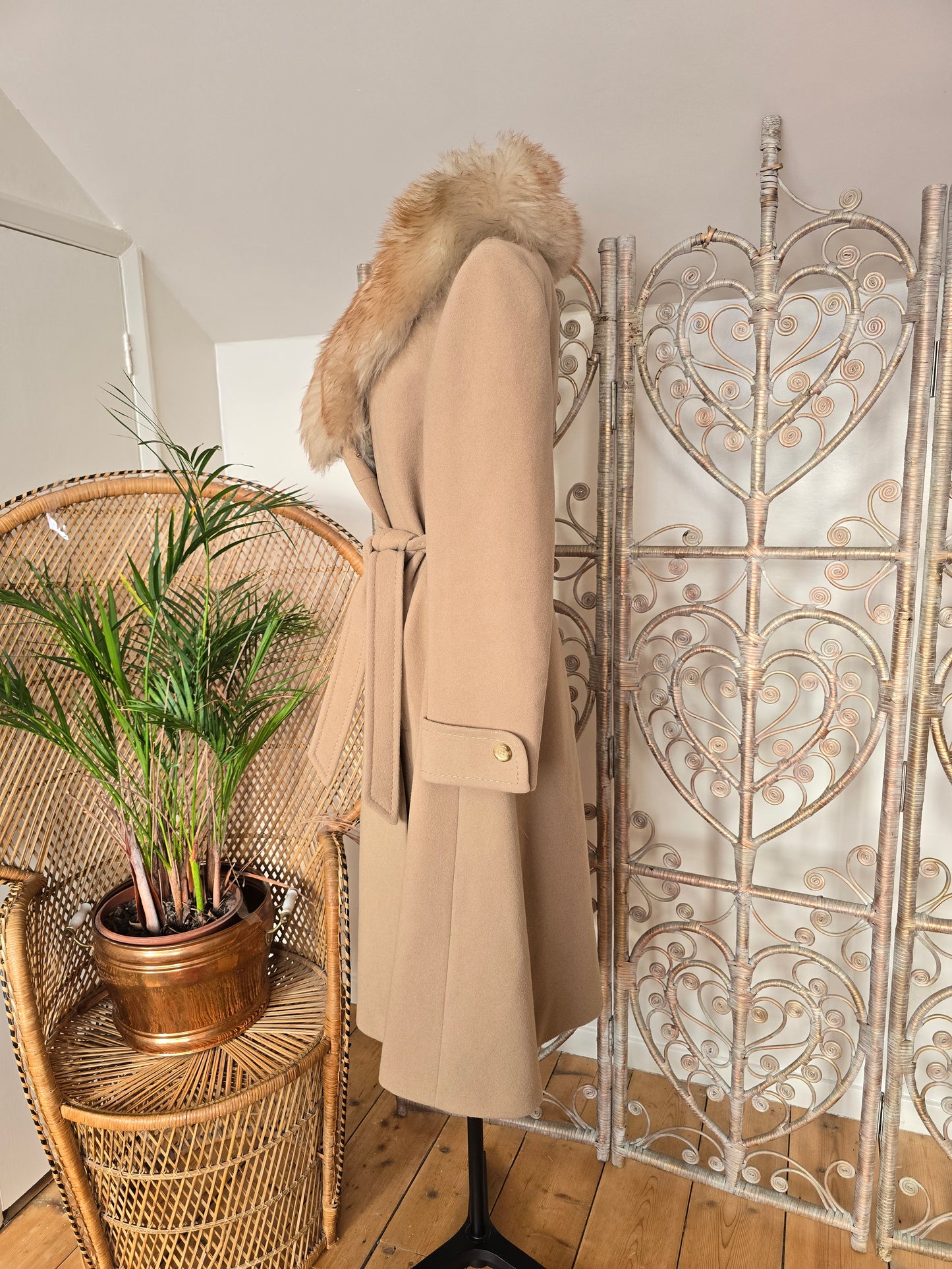 Vintage wool sheepskin collar coat