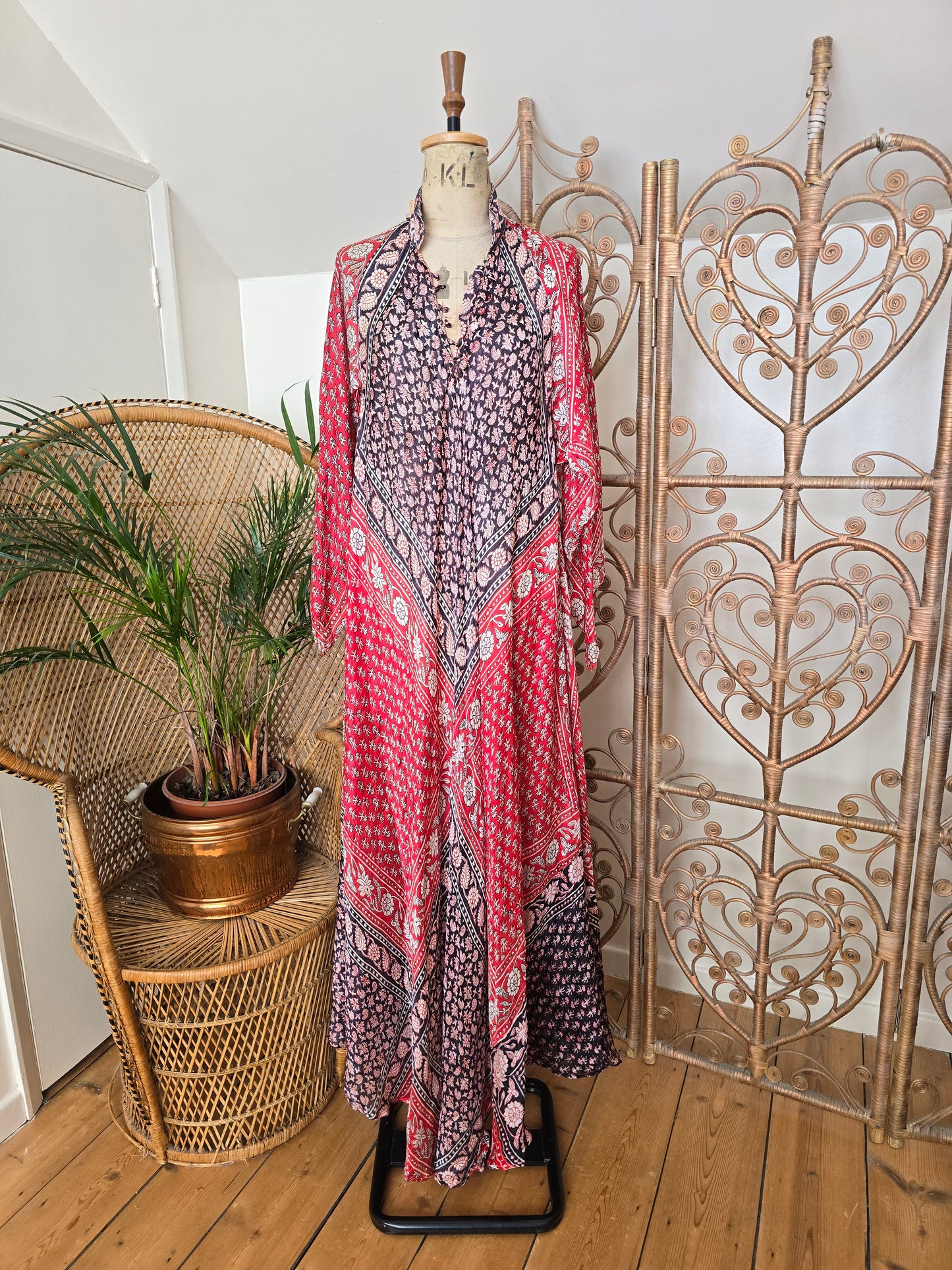 Vintage silk Indian kaftan dress
