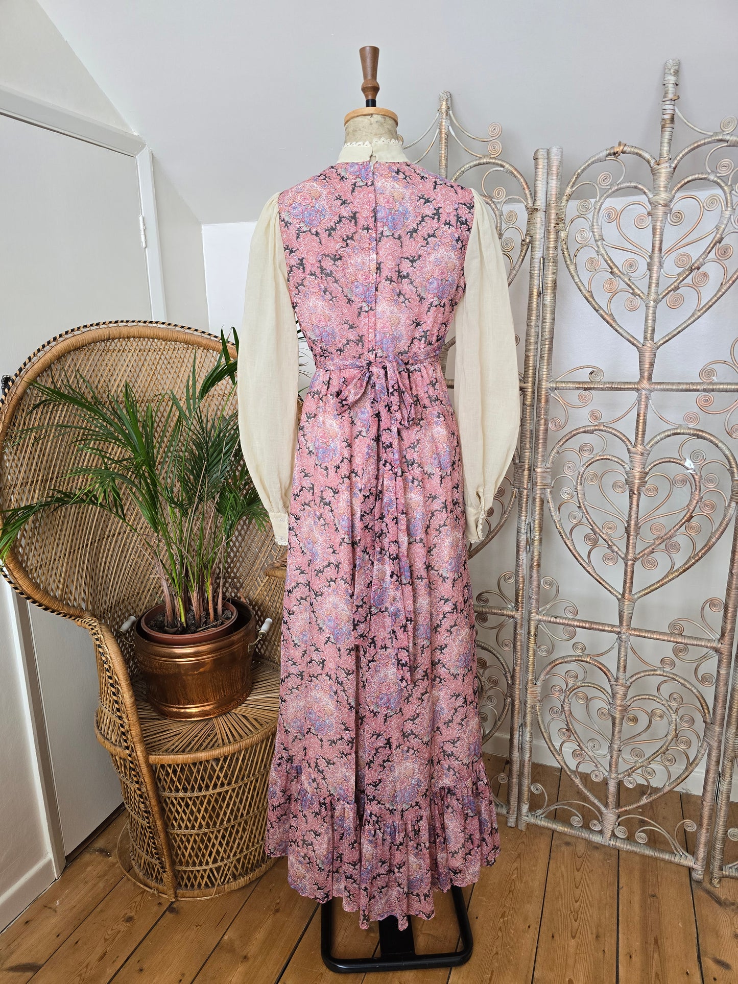 Vintage 70s Clothes Samuel Sherman maxi dress