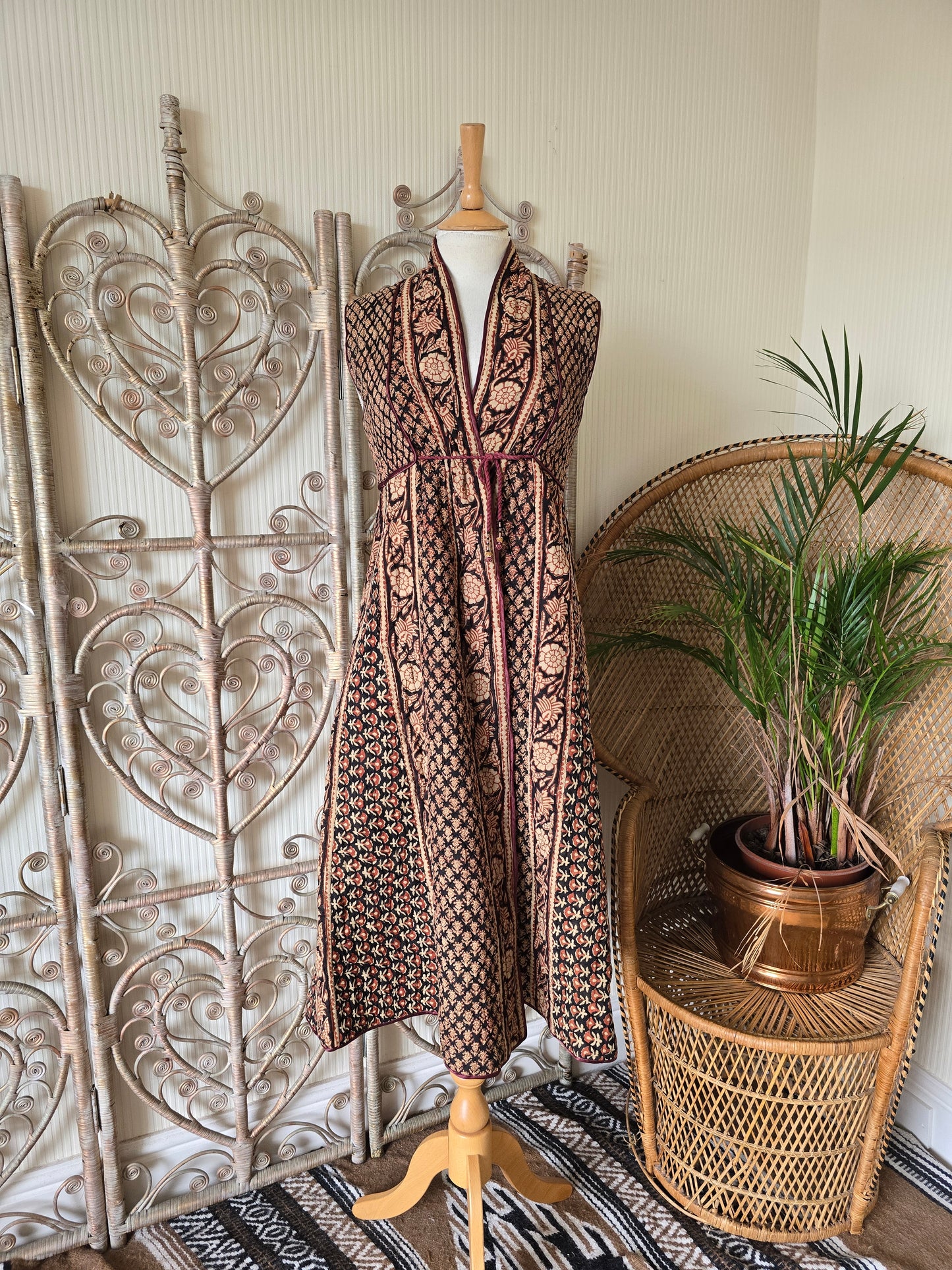 Vintage 70s indian waistcoat