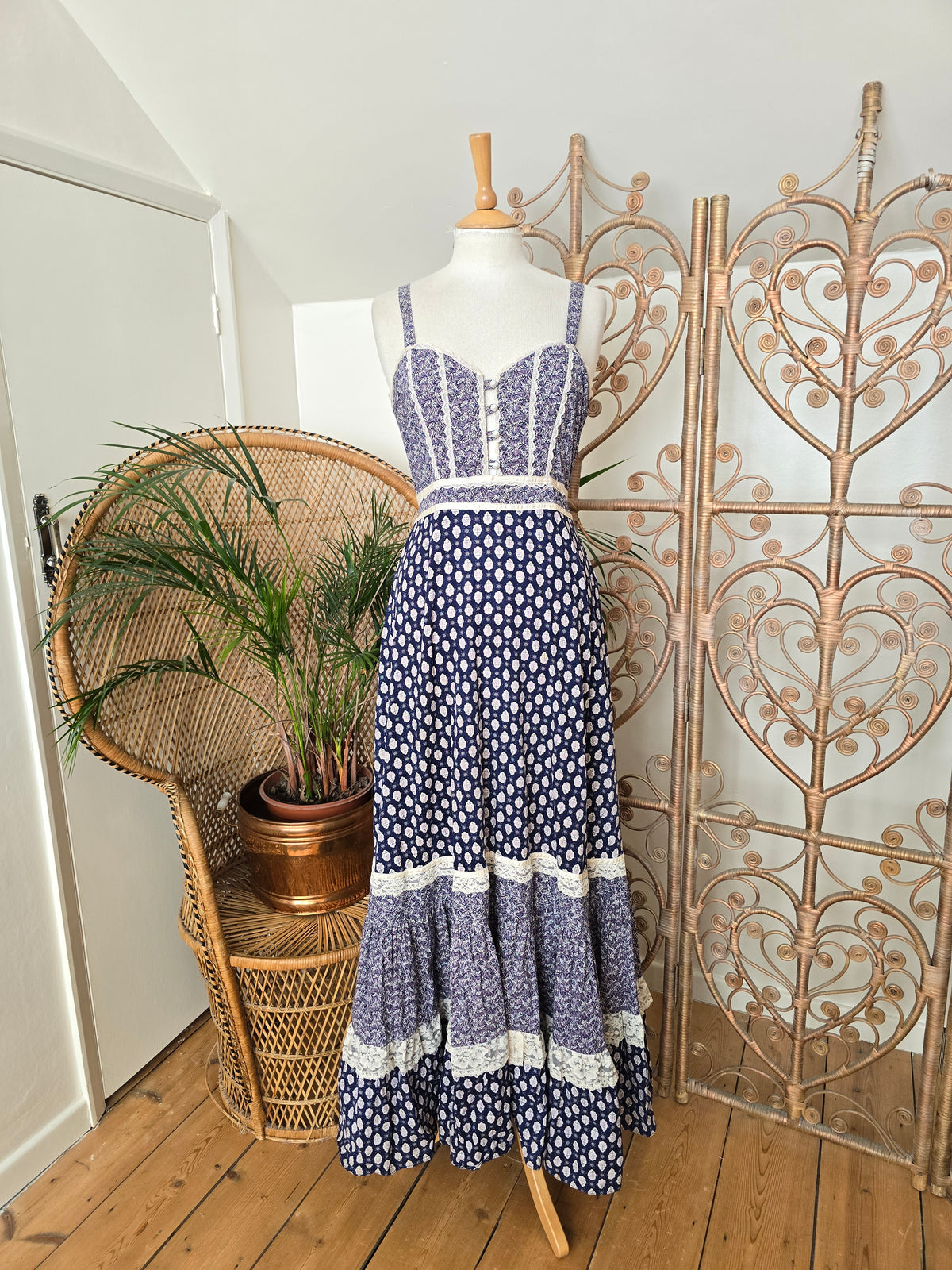 Vintage Gunne Sax maxi dress