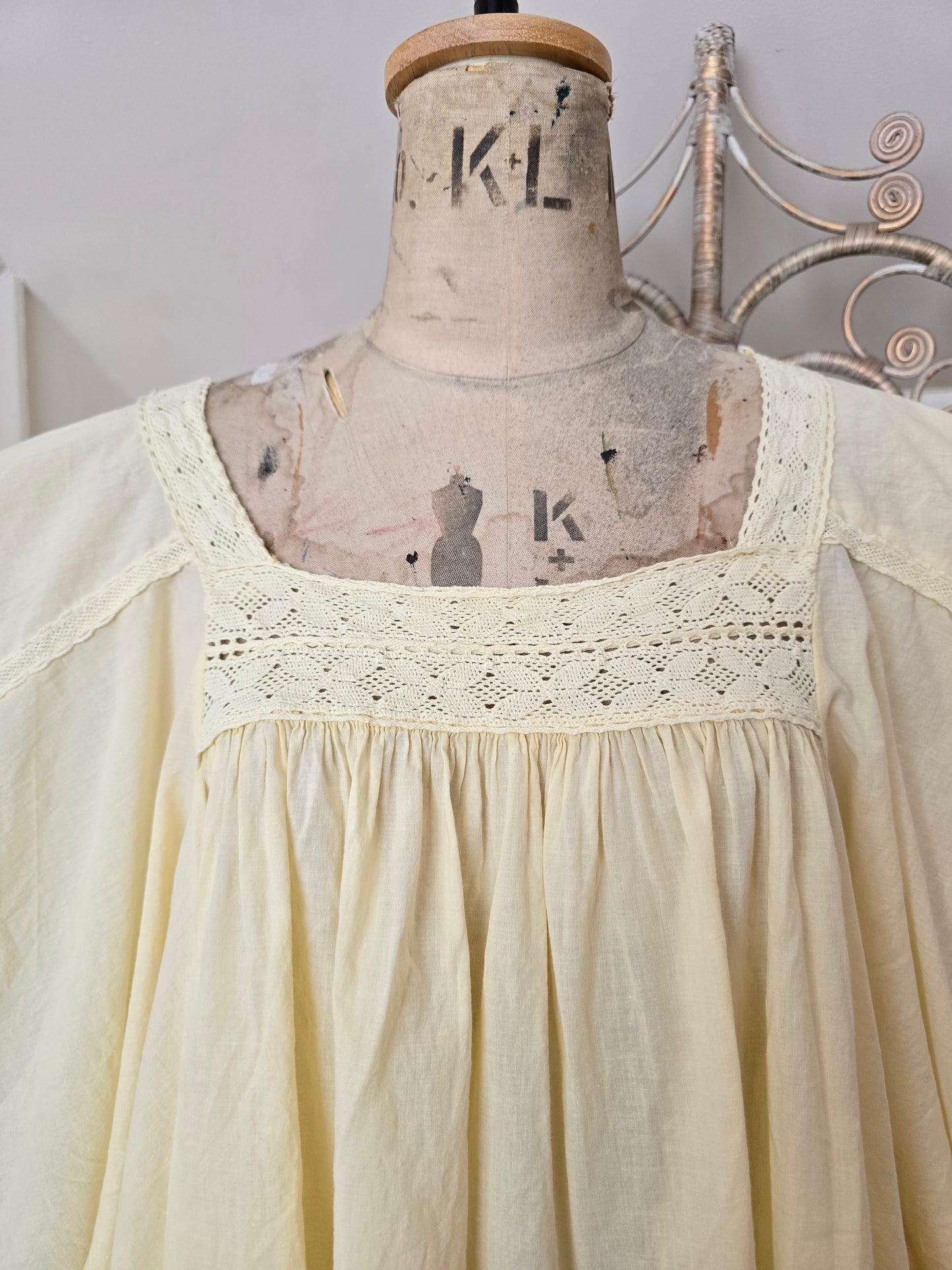 Vintage cape cotton blouse