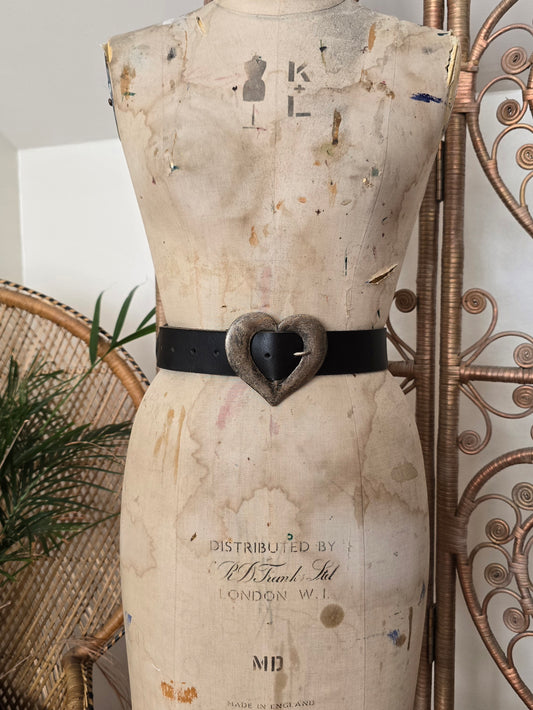 Vintage love heart leather belt