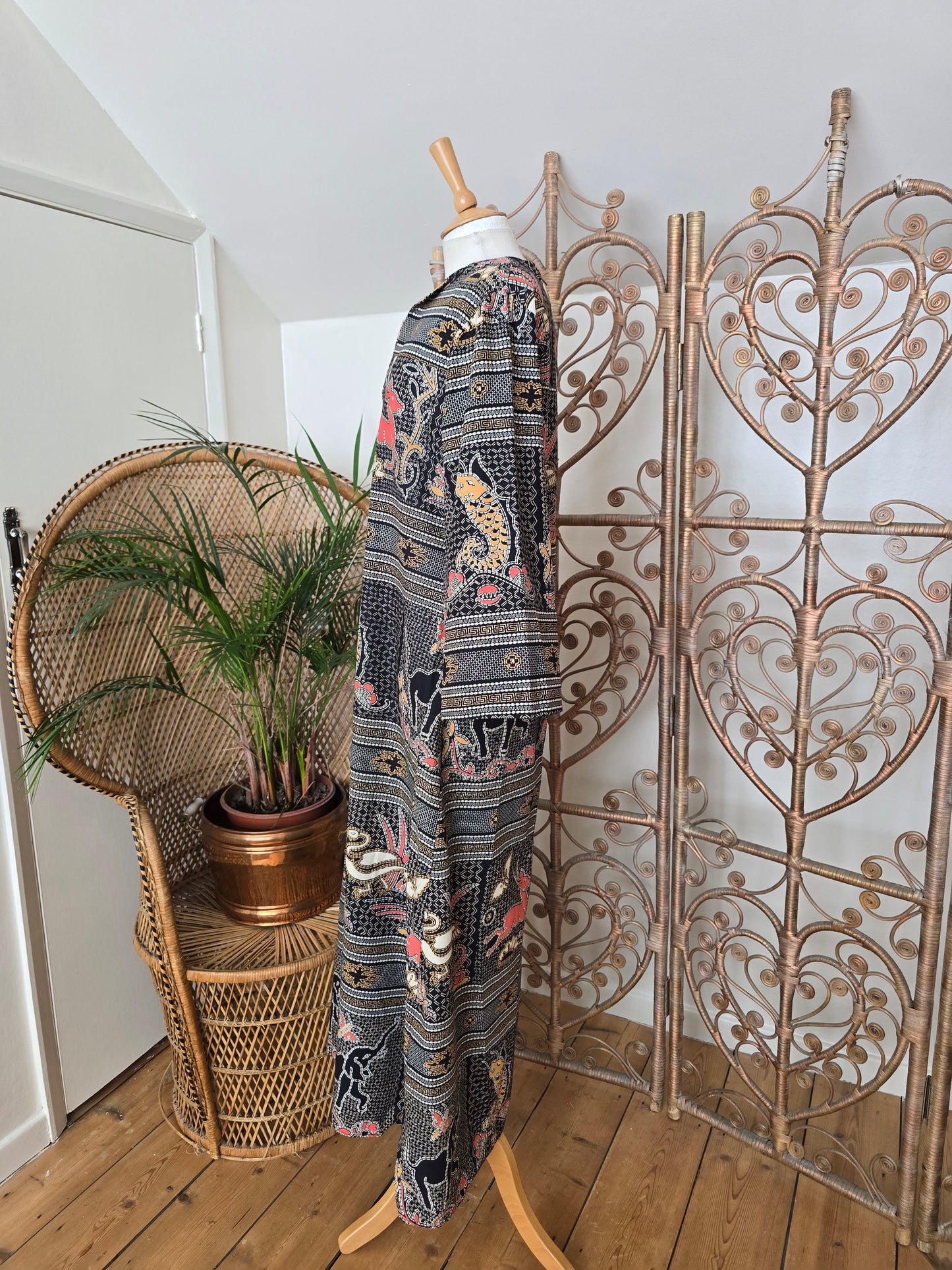 Vintage animal print 70s kaftan dress