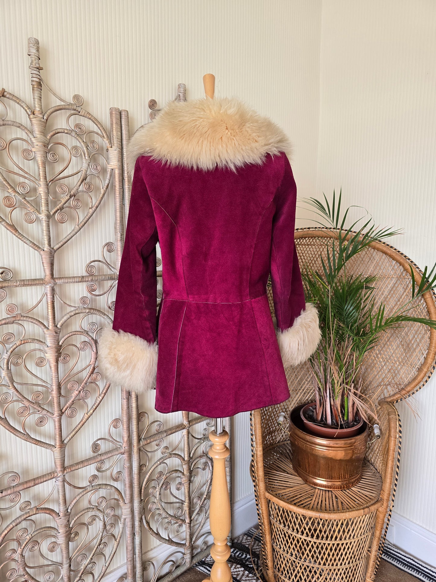 Vintage suede Sheepskin collar cuffs coat