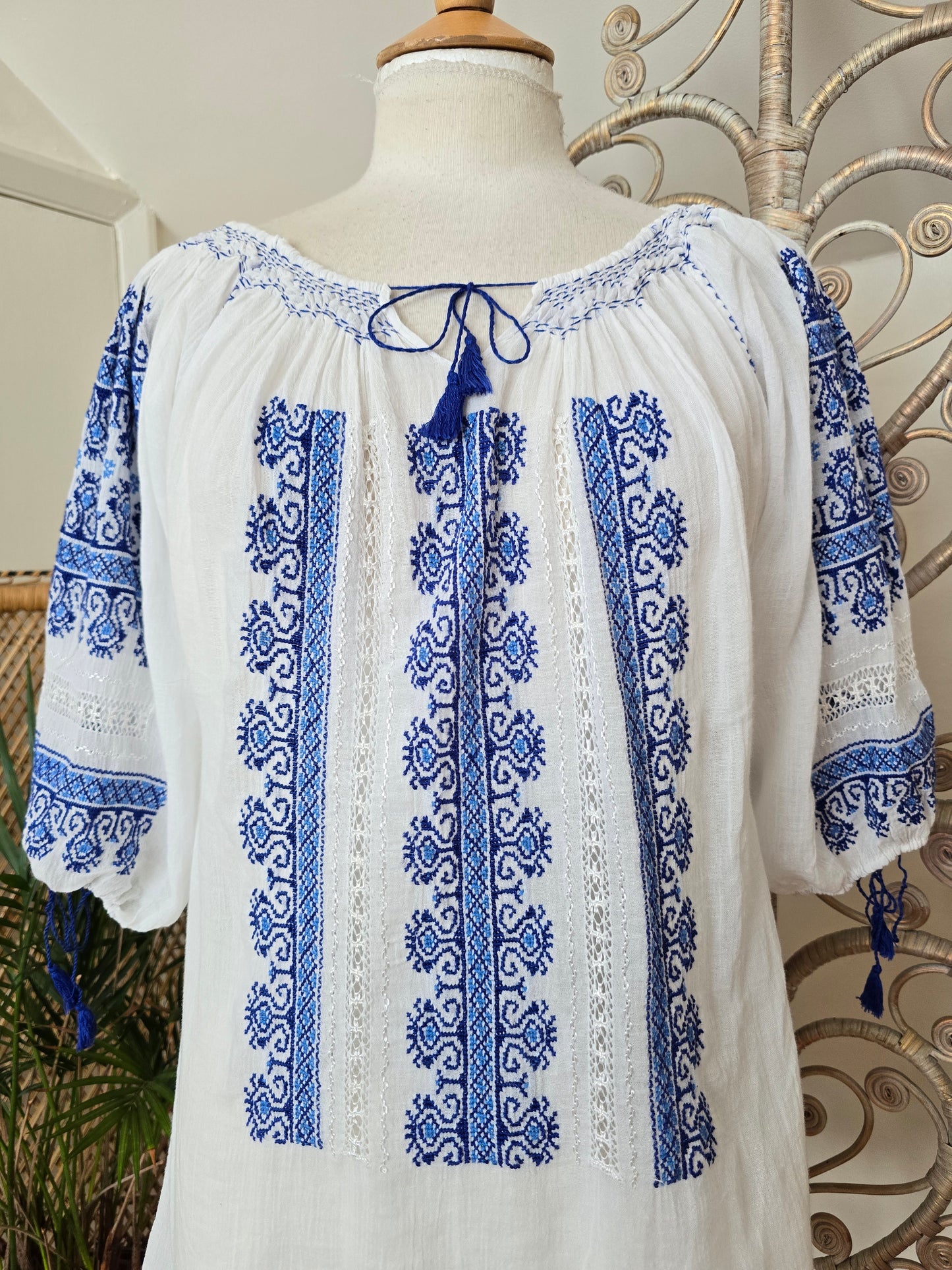 Vintage embroidered cheesecloth tunic blouse