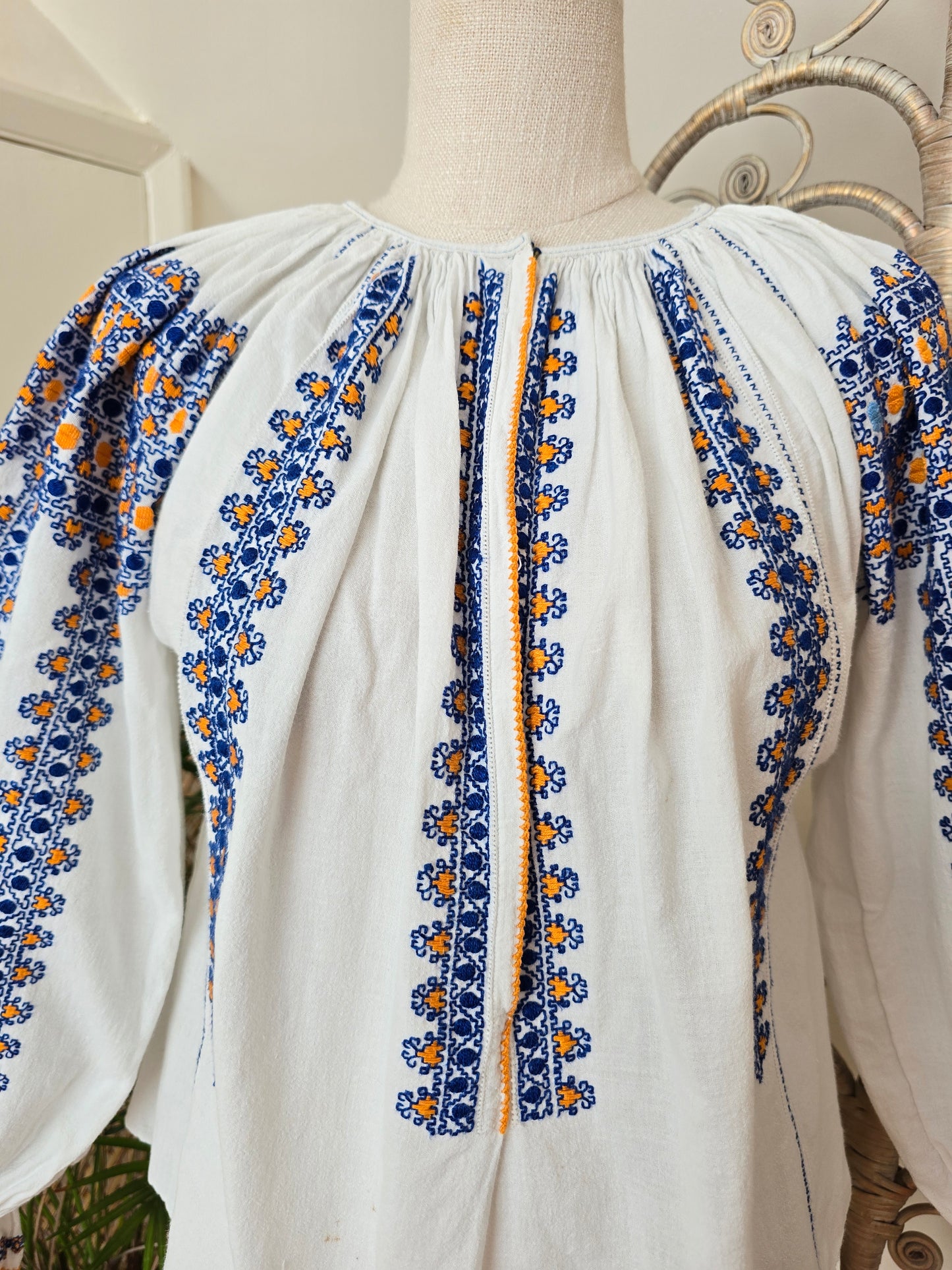 Vintage cotton Romanian blouse