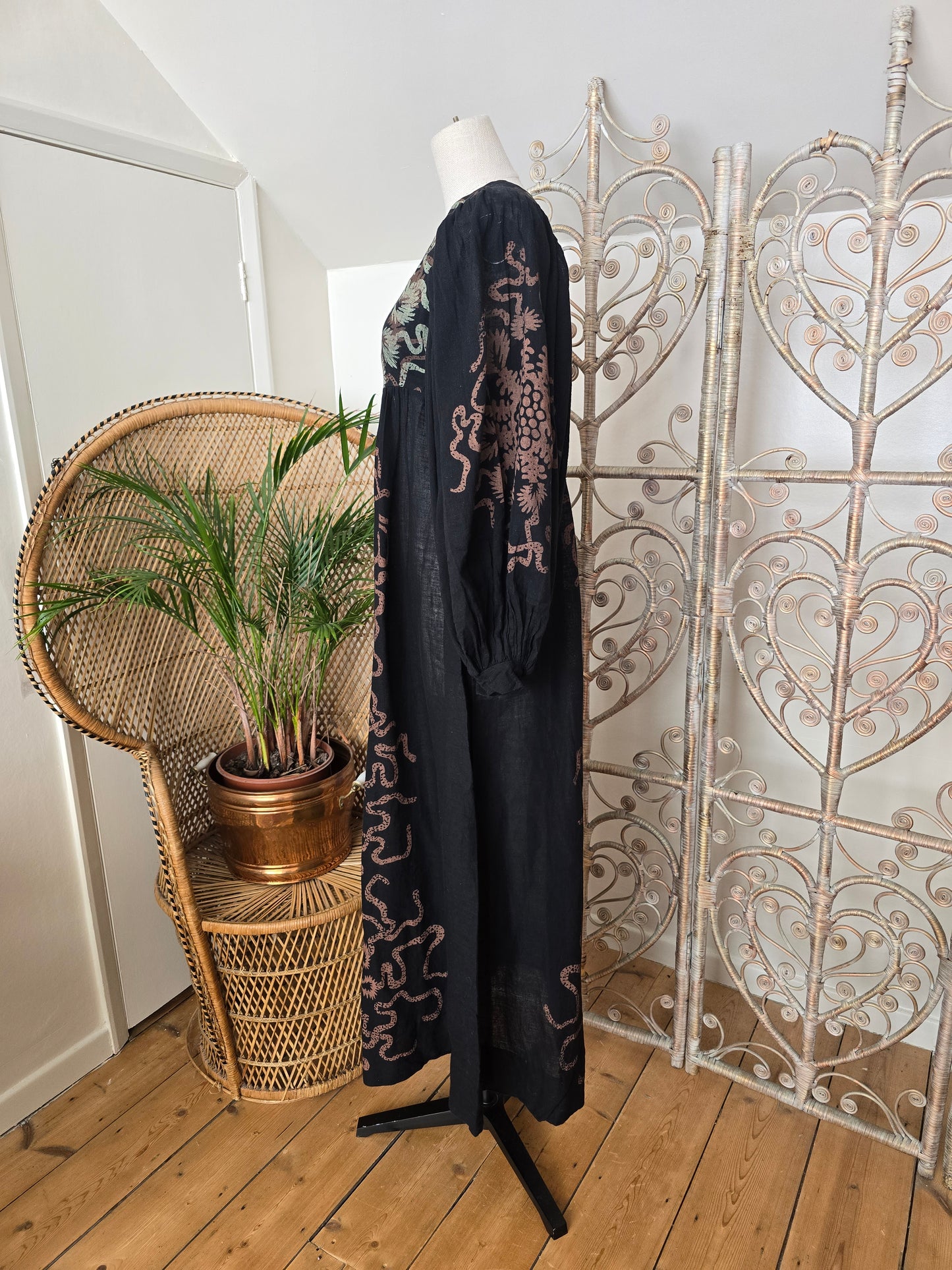 Vintage Kate Beaver 70s balloon sleeves dress