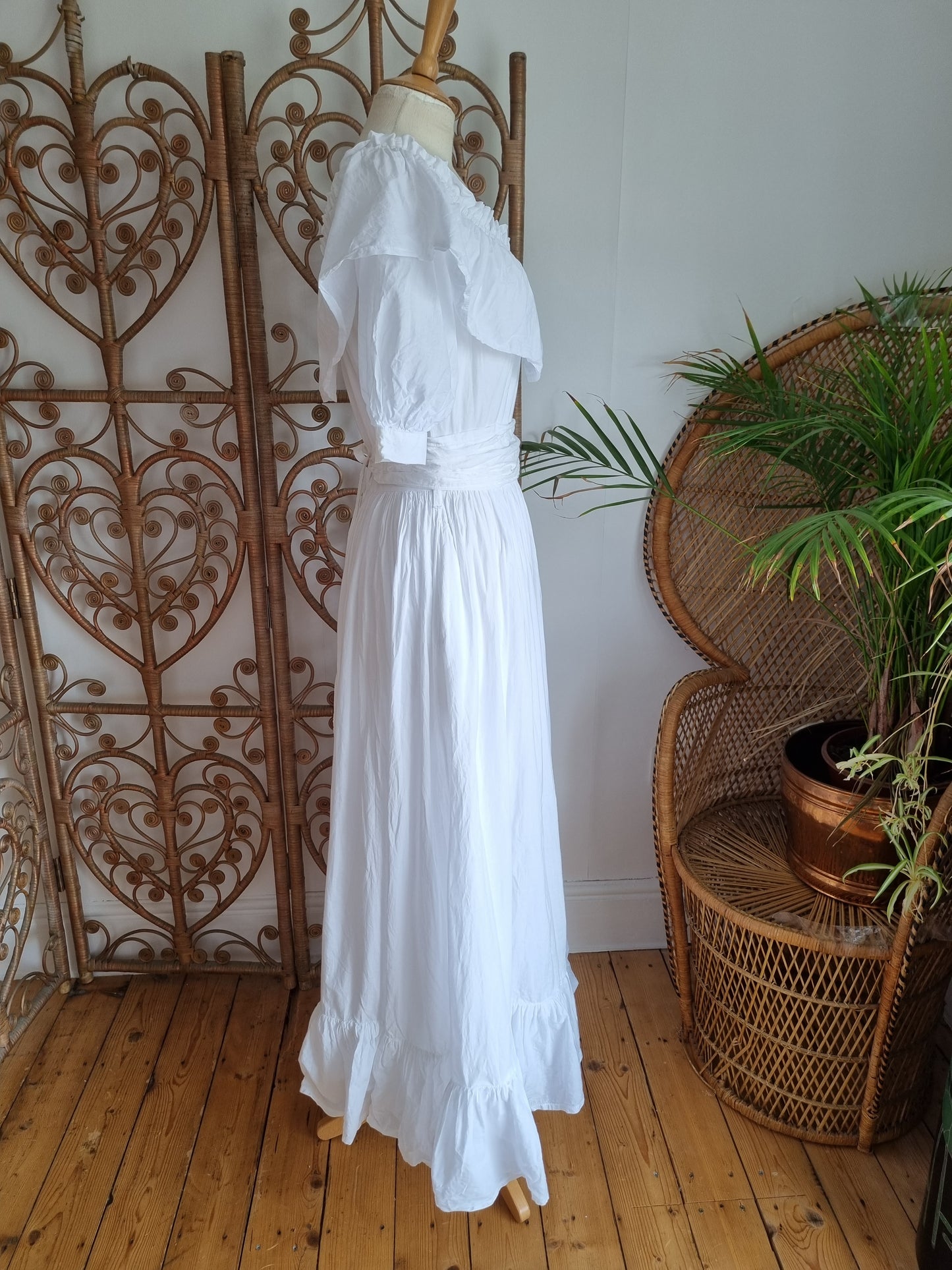 Vintage 70s 80s Laura Ashley prairie dress