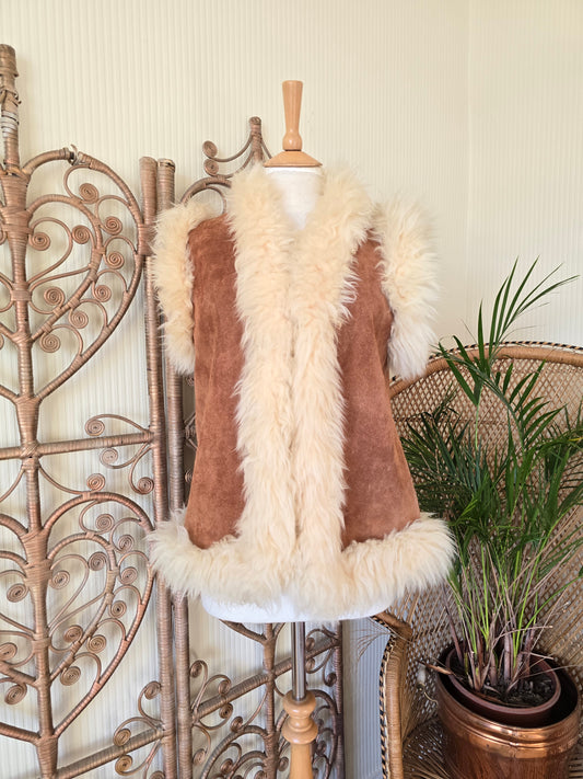 Reserved please dont buy Vintage suede sheepskin waistcoat S/M
