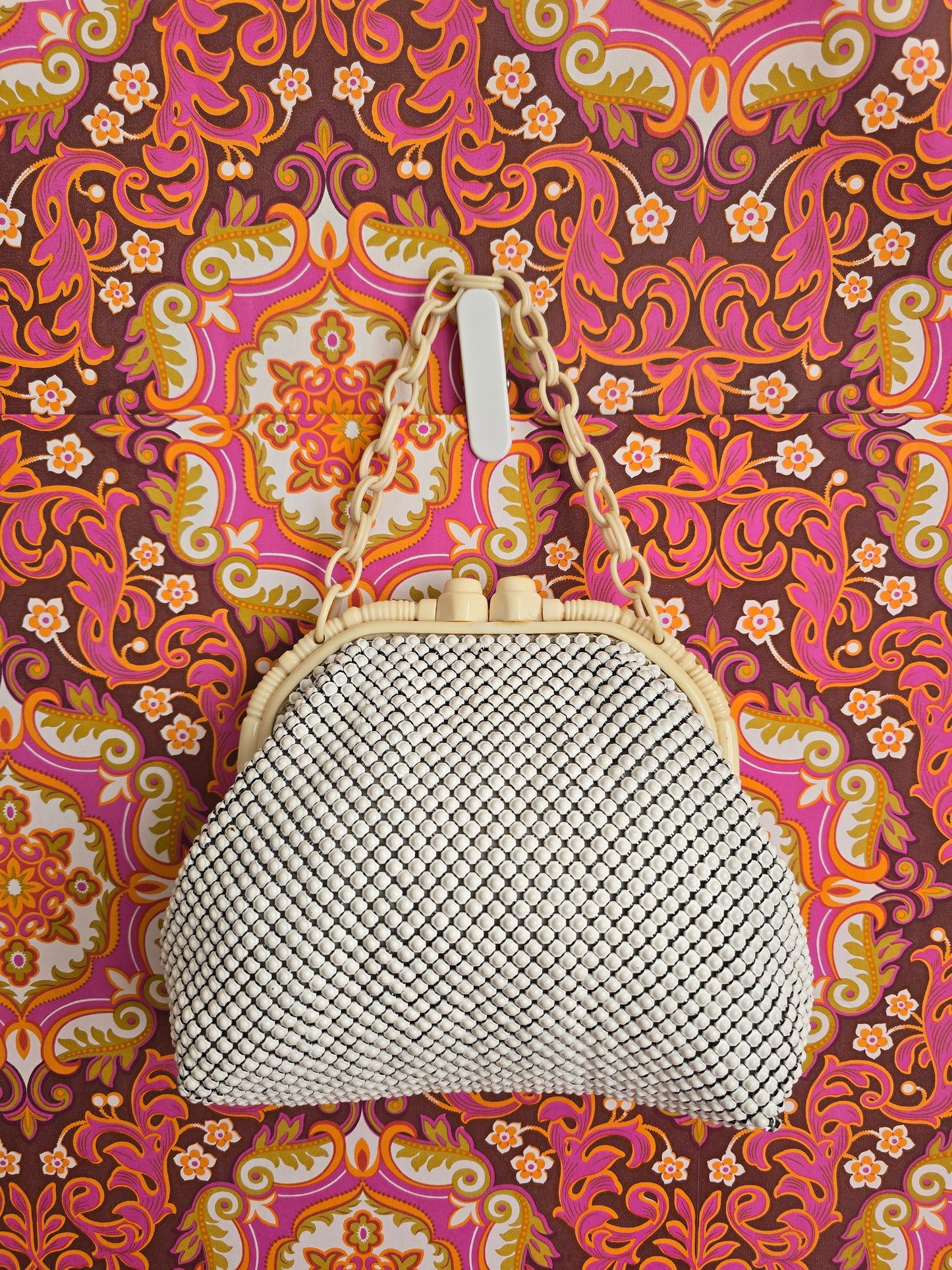 Vintage Oroton chain mail purse bag