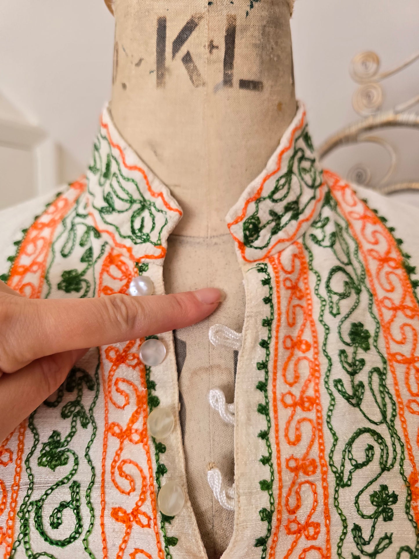 Vintage raw silk embroidered kaftan blouse