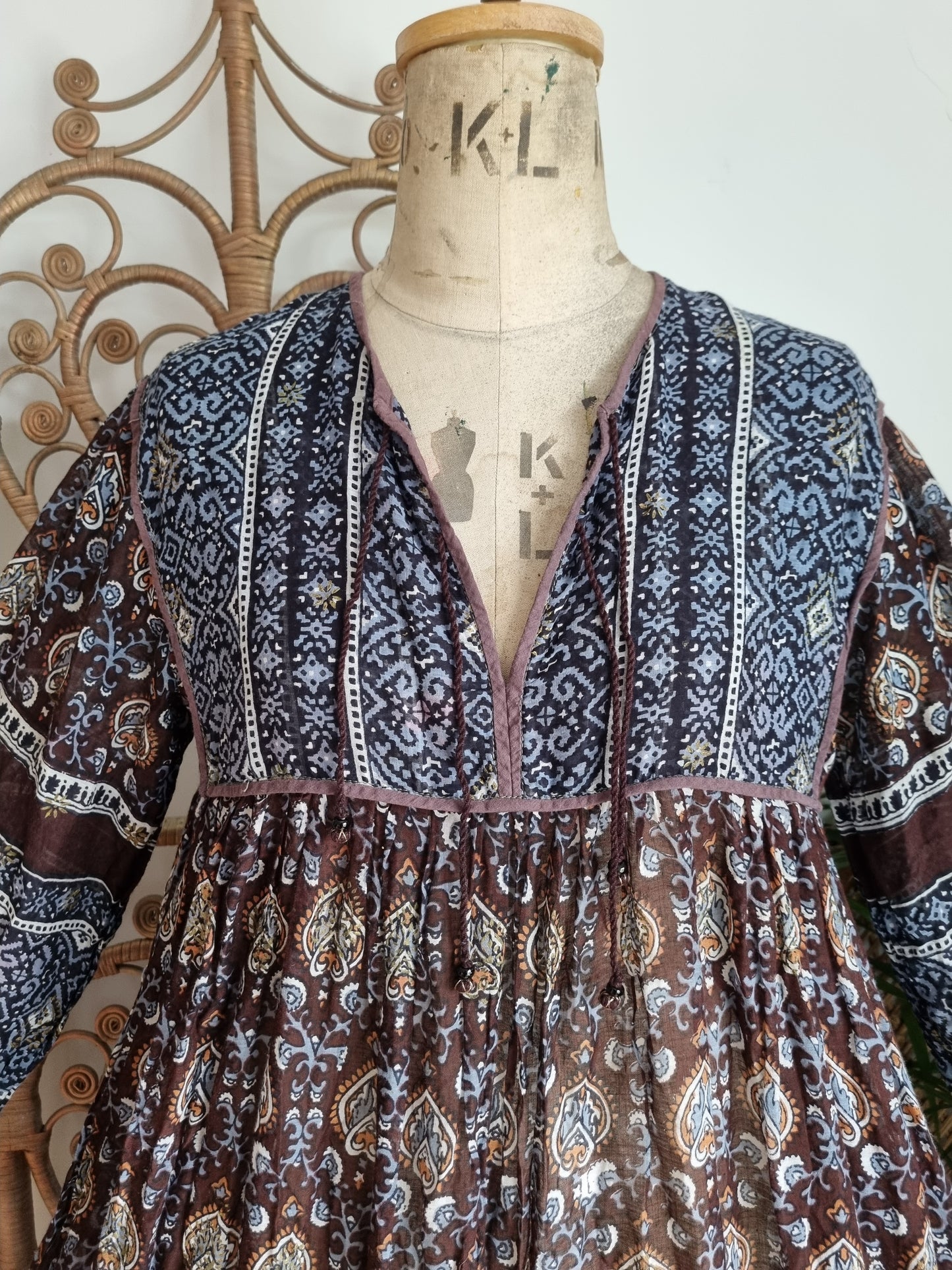 Vintage Adini Indian 70s dress