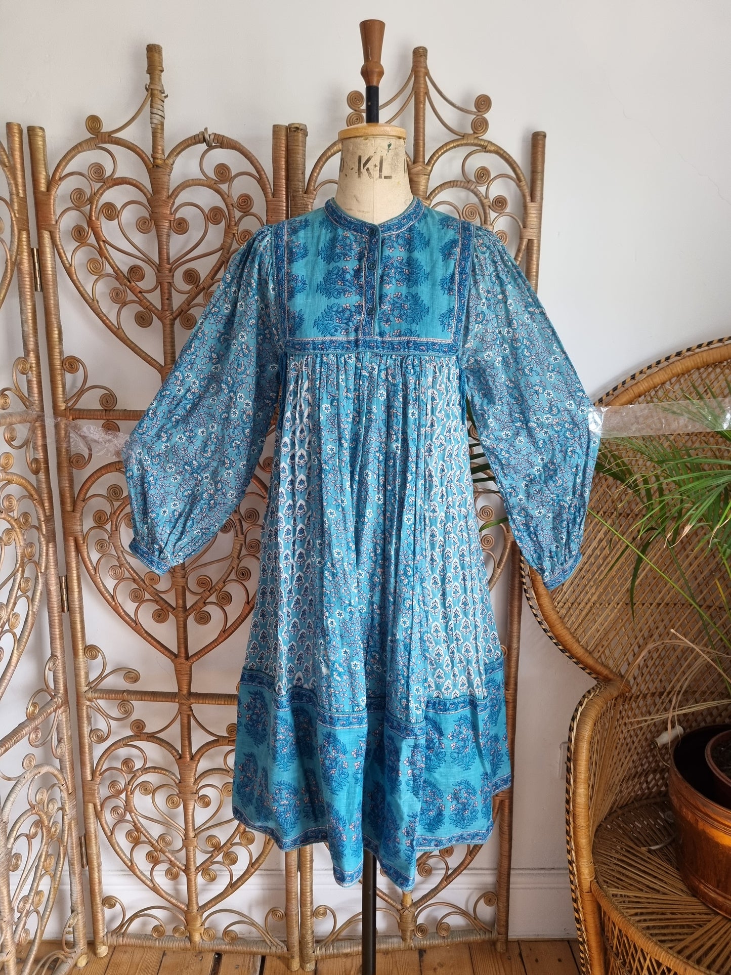 Vintage The vague by rockford Indian dress S