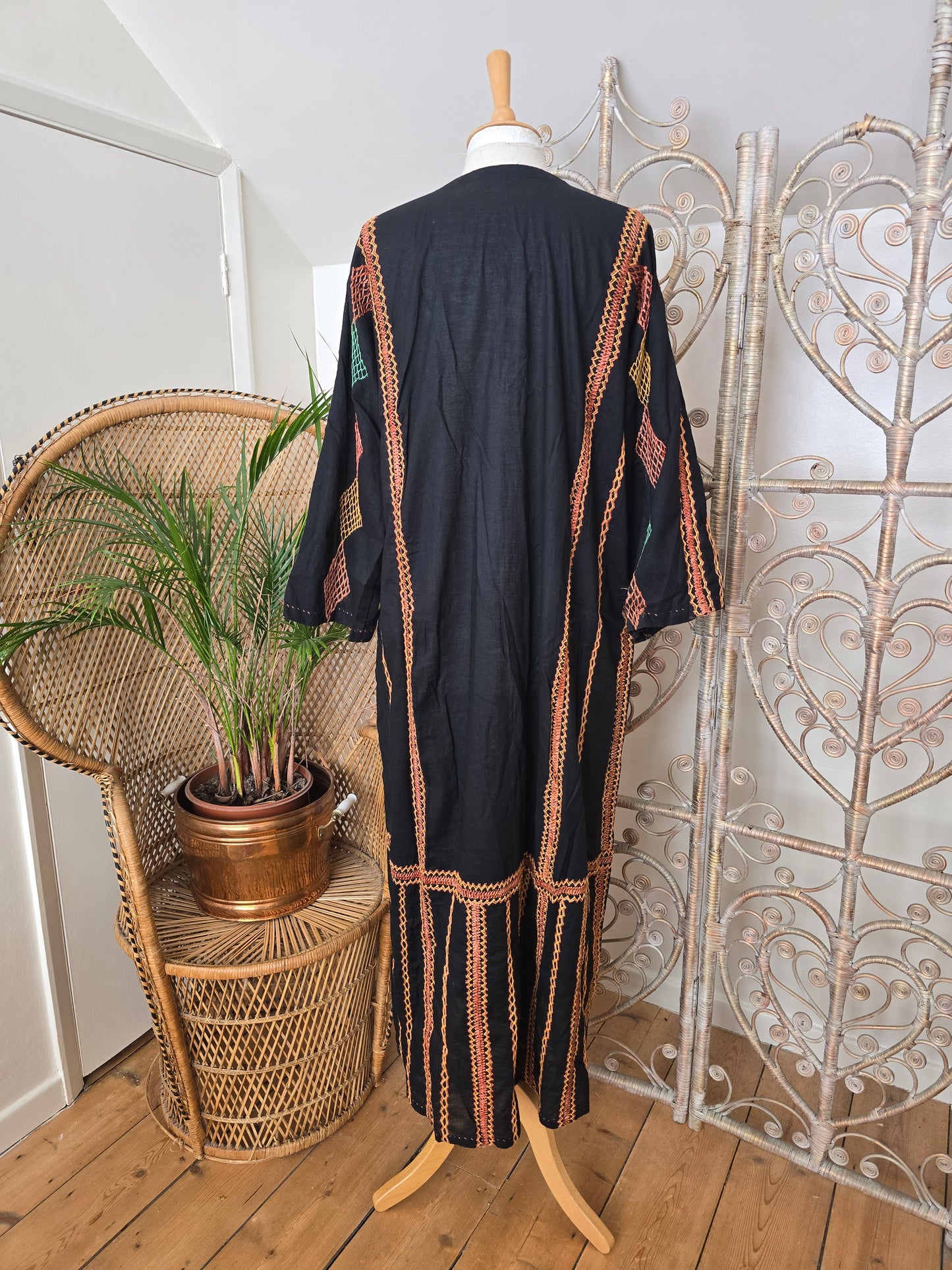 Vintage Bedouin embroidered kaftan dress