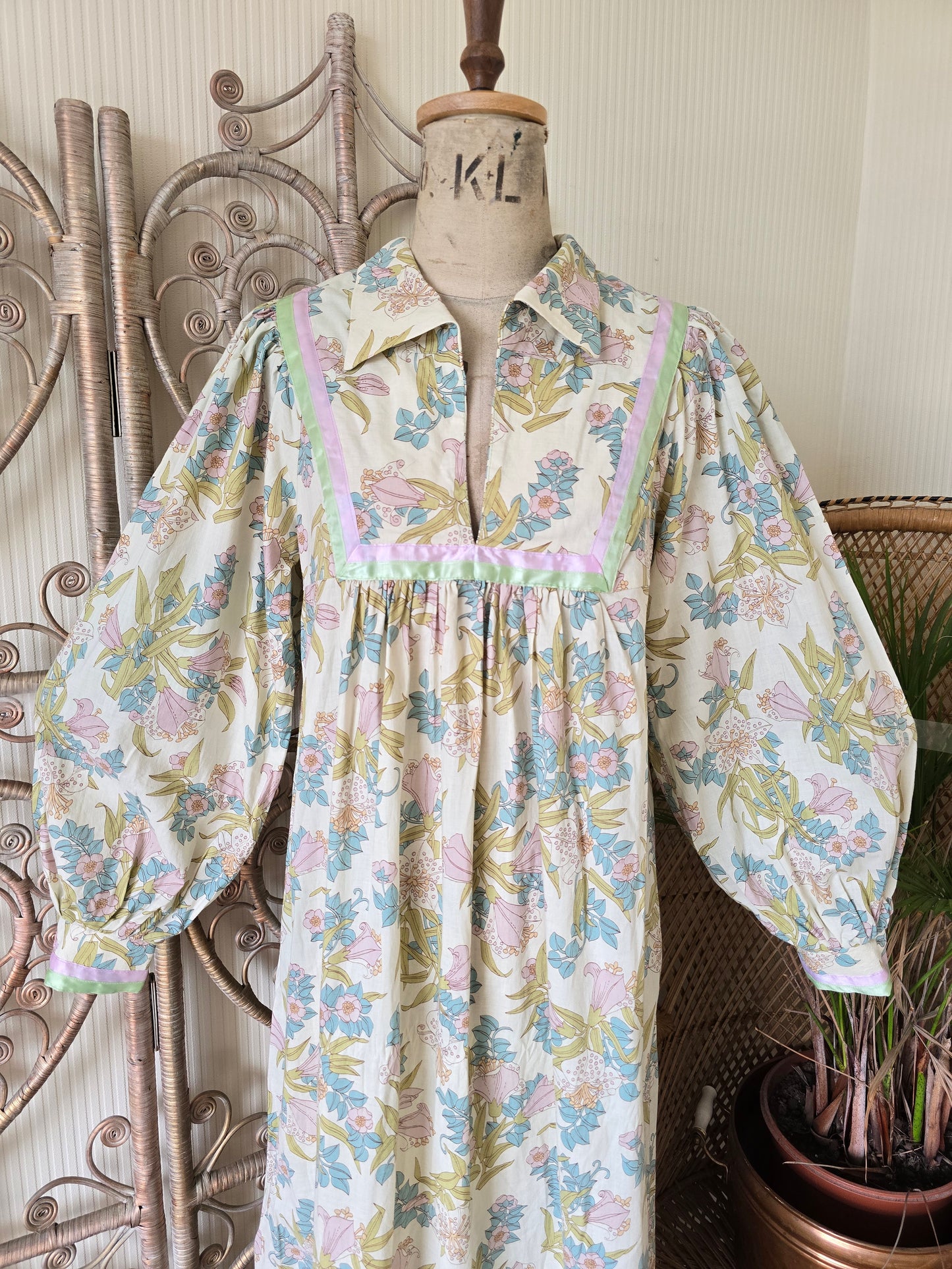 Vintage 70s Samuel Sherman maxi dress