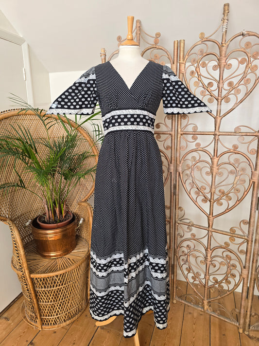 Vintage 70s maxi dress