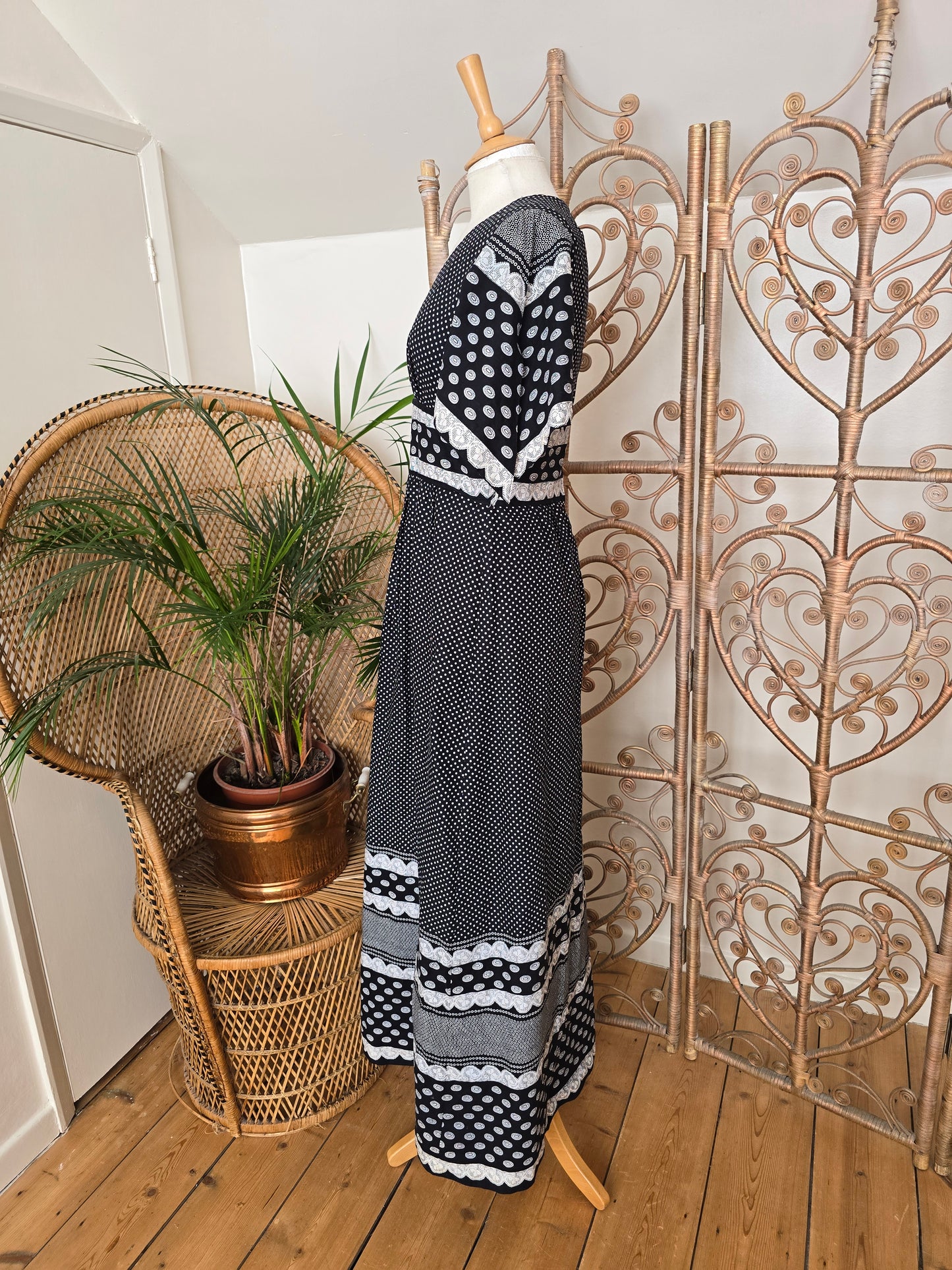 Vintage 70s maxi dress
