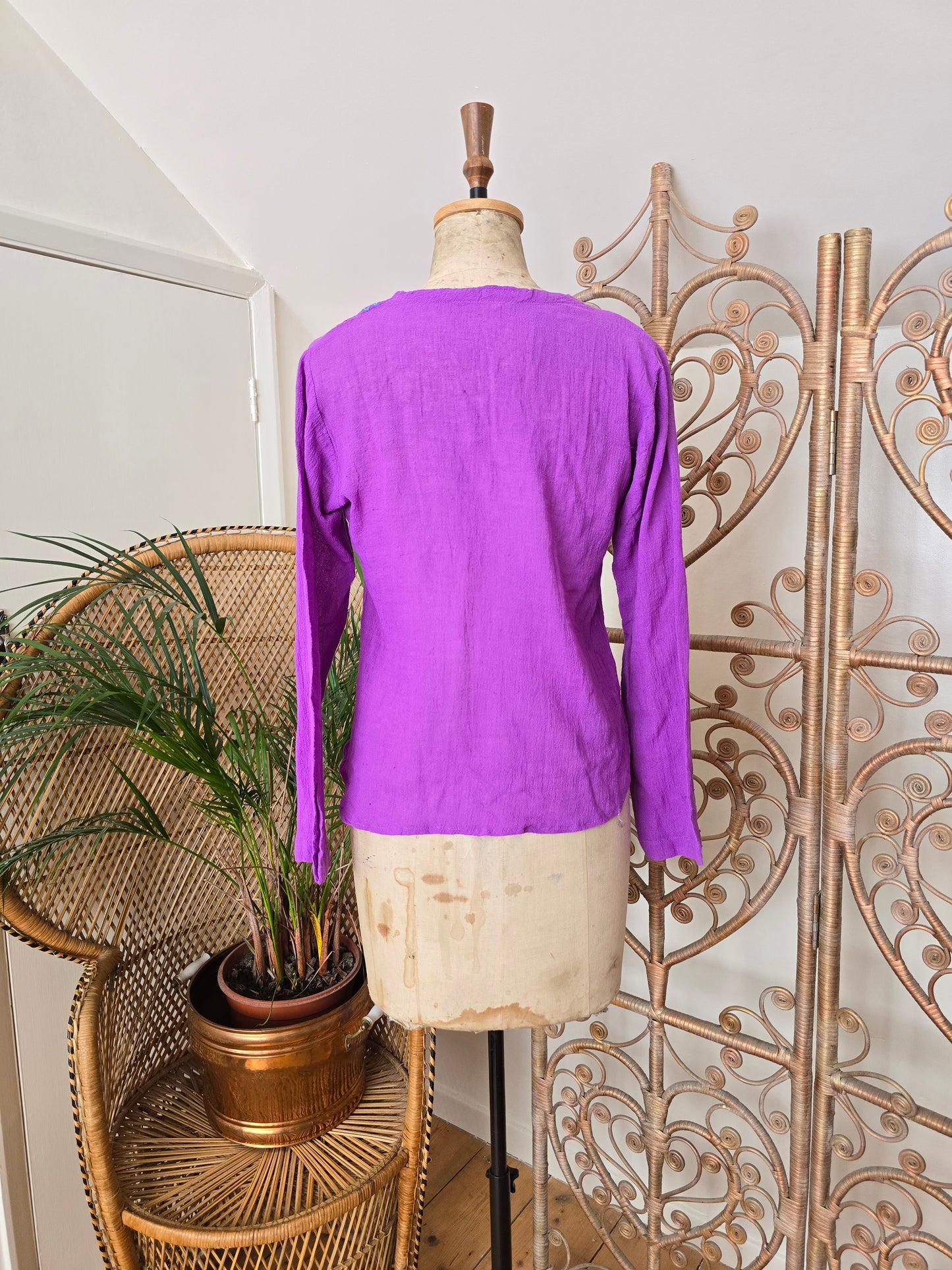 Vintage embroidered cotton blouse