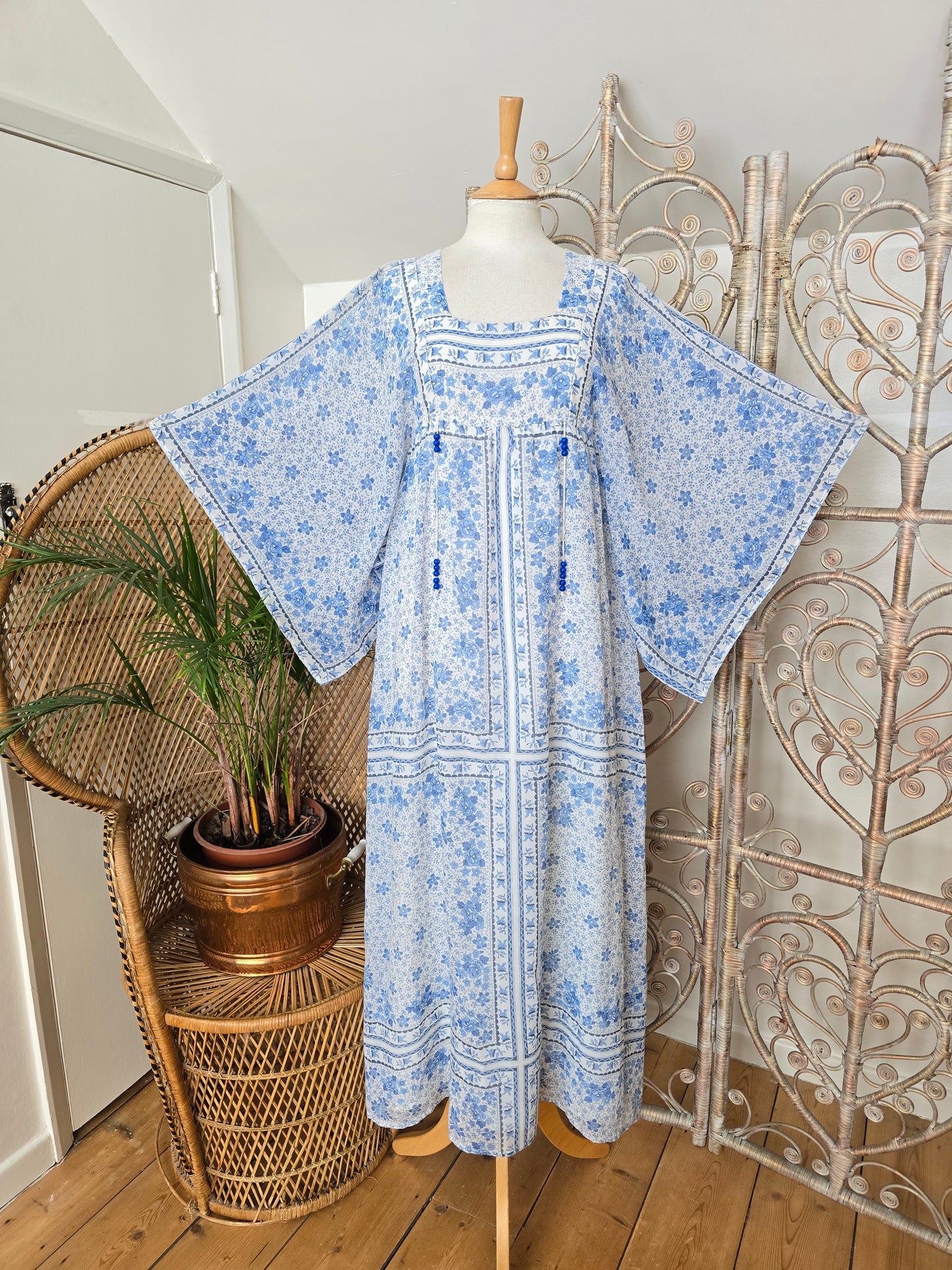 Vintage Kati at Laura Phillips 70s maxi dress