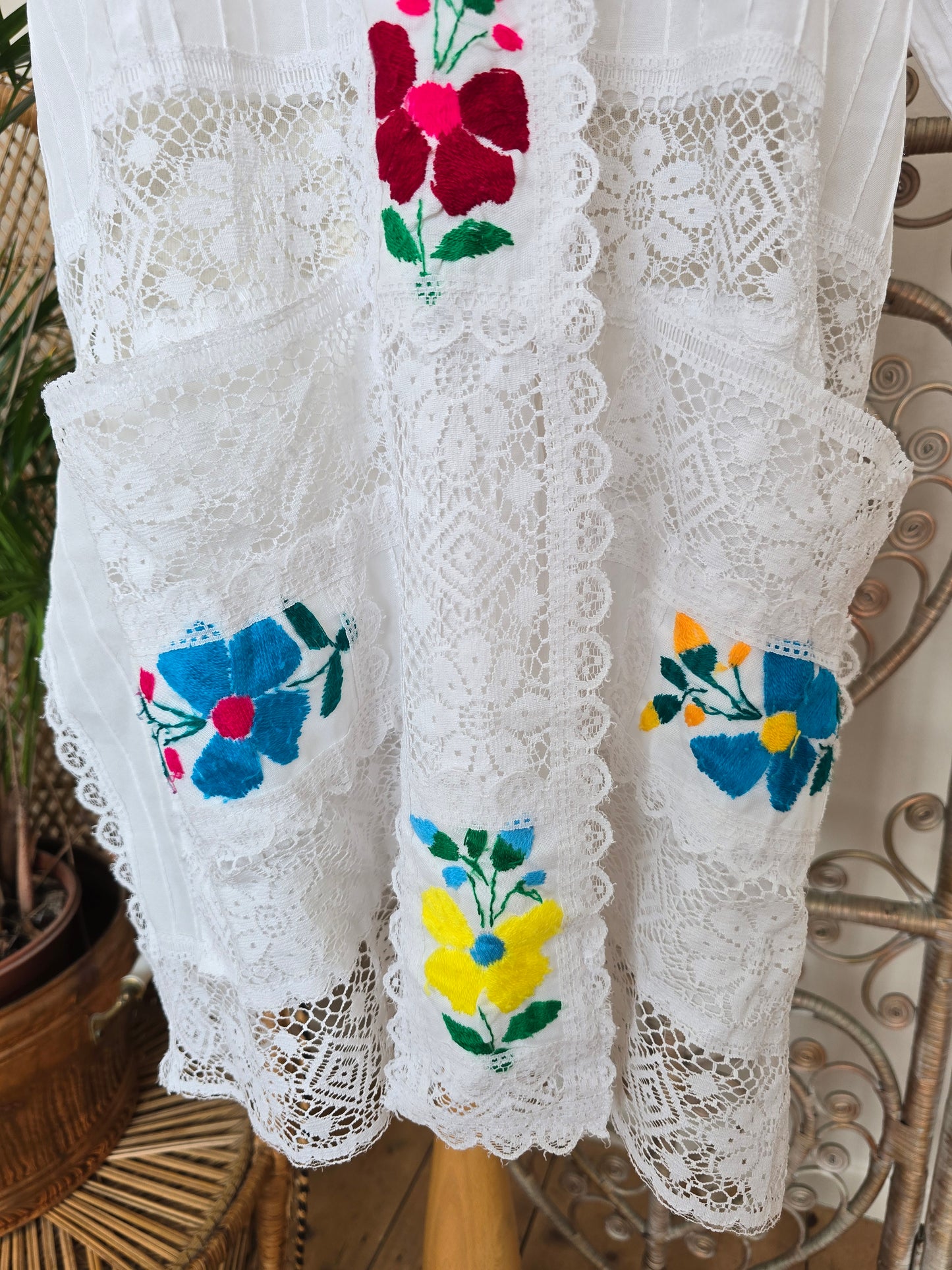 Vintage embroidered shirt tunic