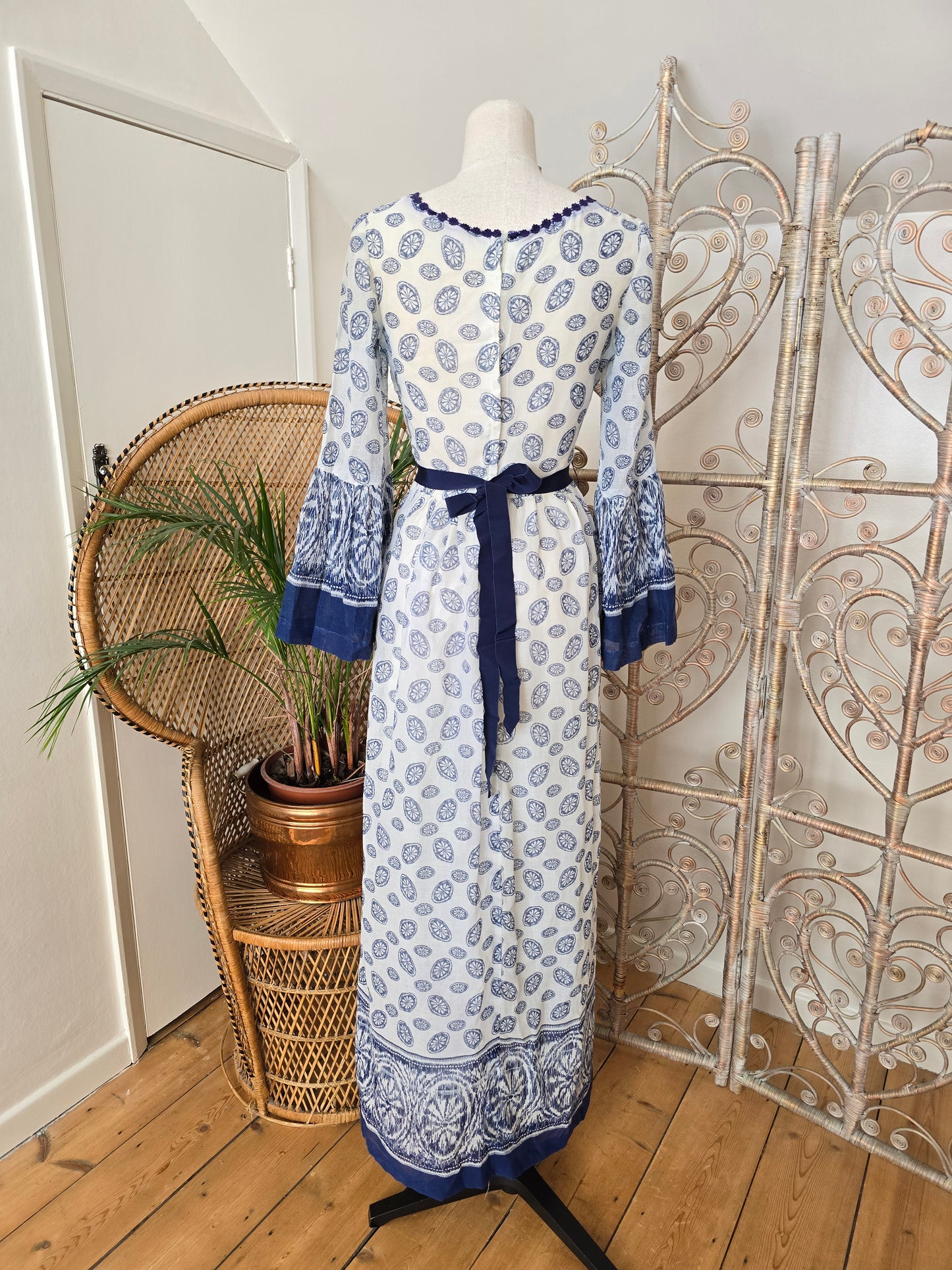 Vintage 70s maxi dress