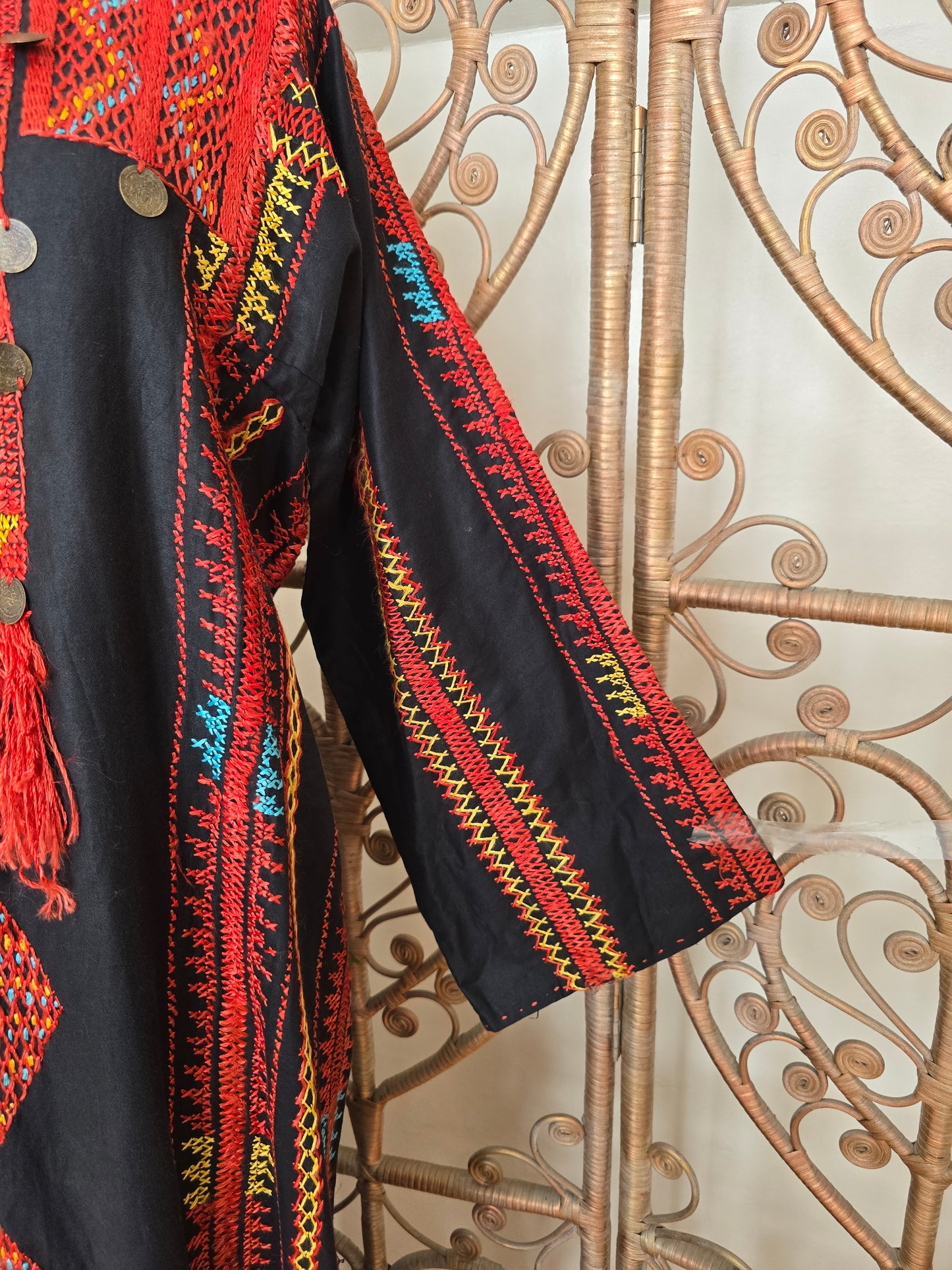 Vintage Bedouin embroidered kaftan dress