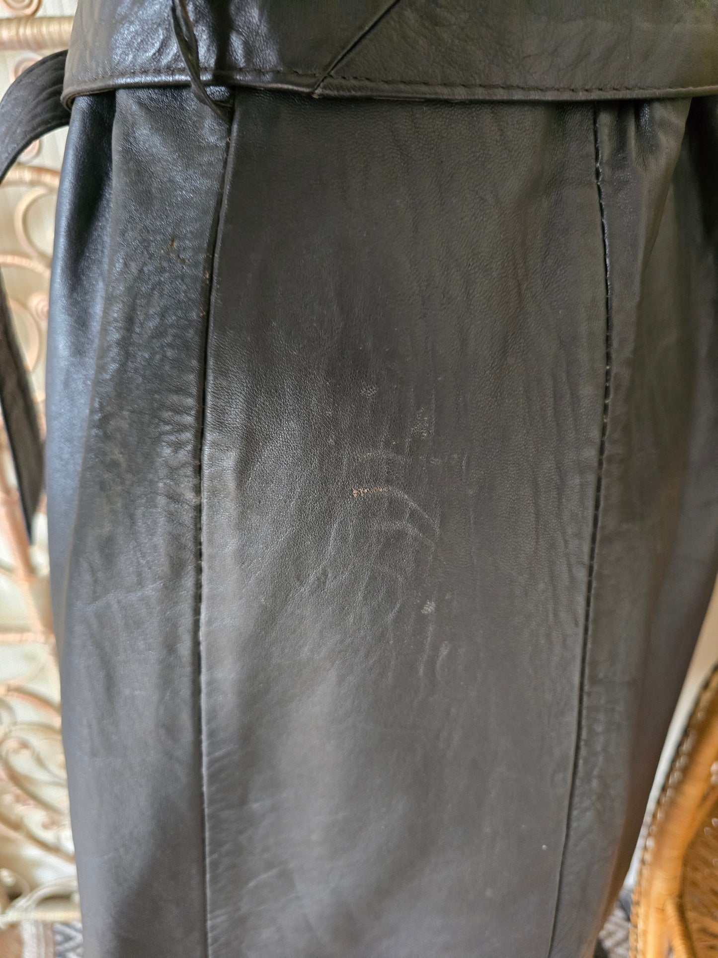 Vintage sheepskin collar leather coat