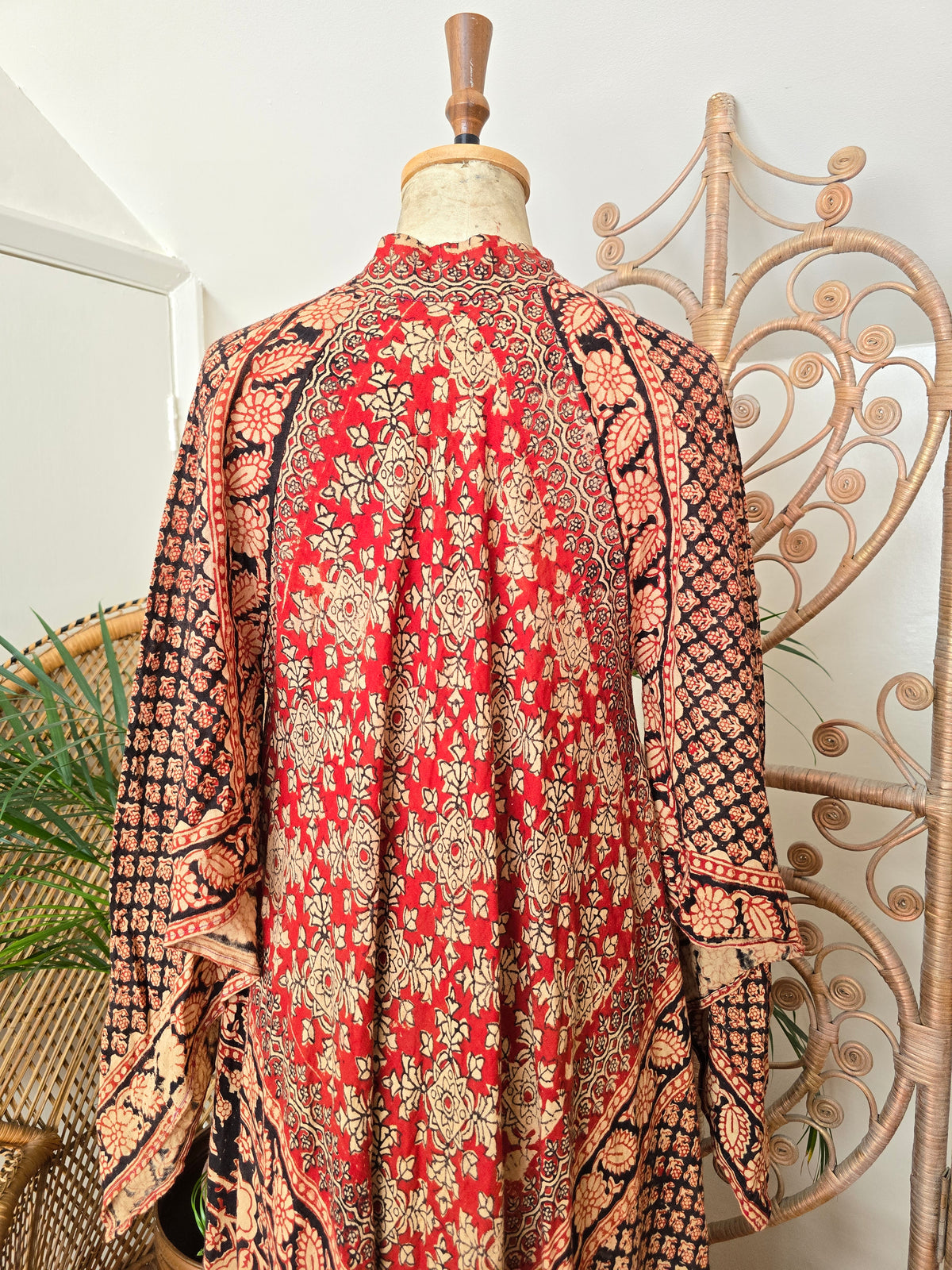 Vintage India Imports of Rhode Island 70s maxi dress