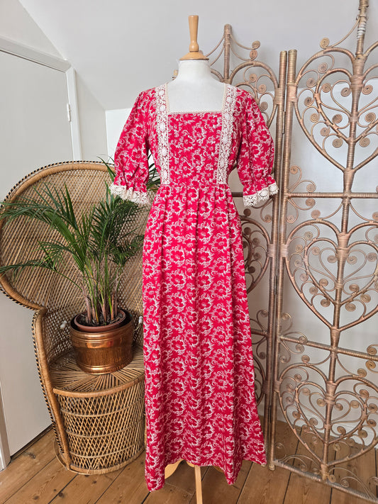 Vintage 70s maxi dress