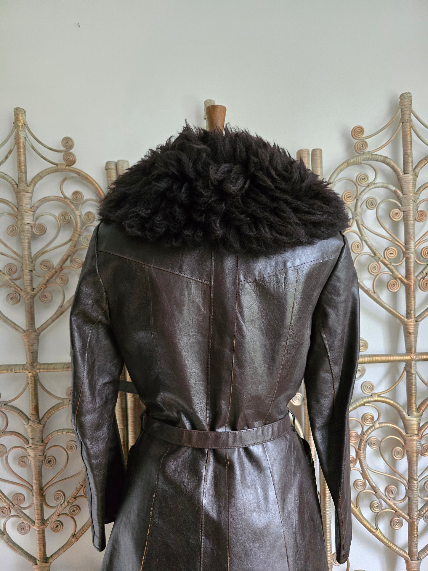 Vintage 70s leather coat