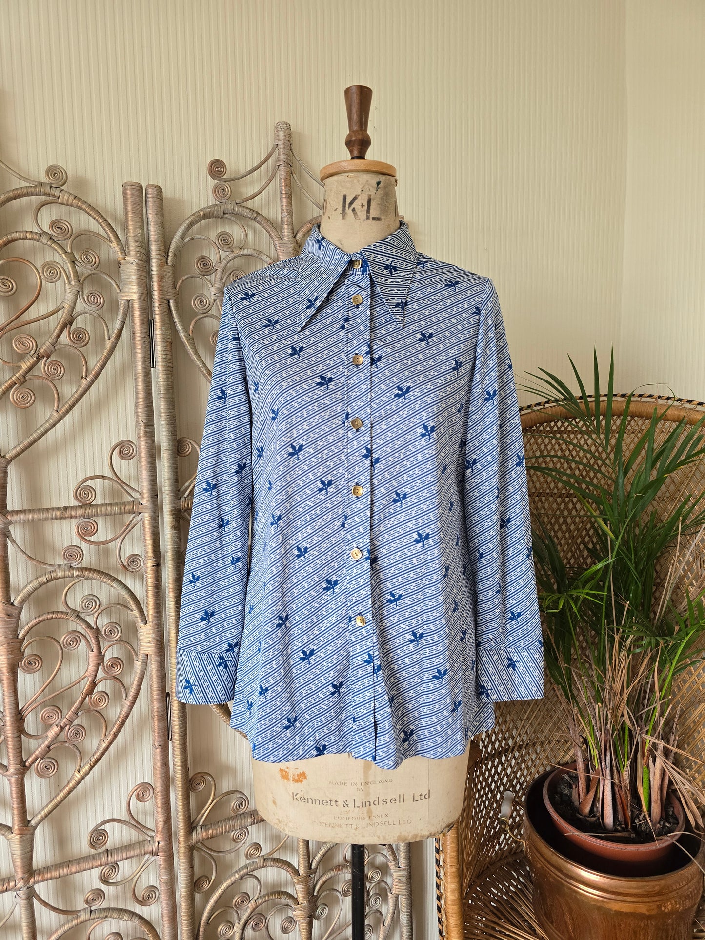 Vintage blue blouse