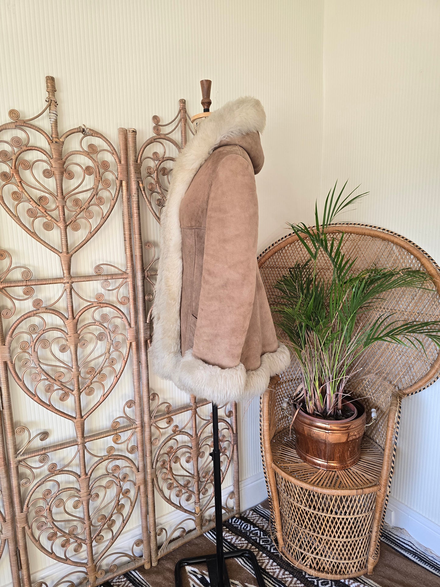 Vintage sheepskin hooded coat
