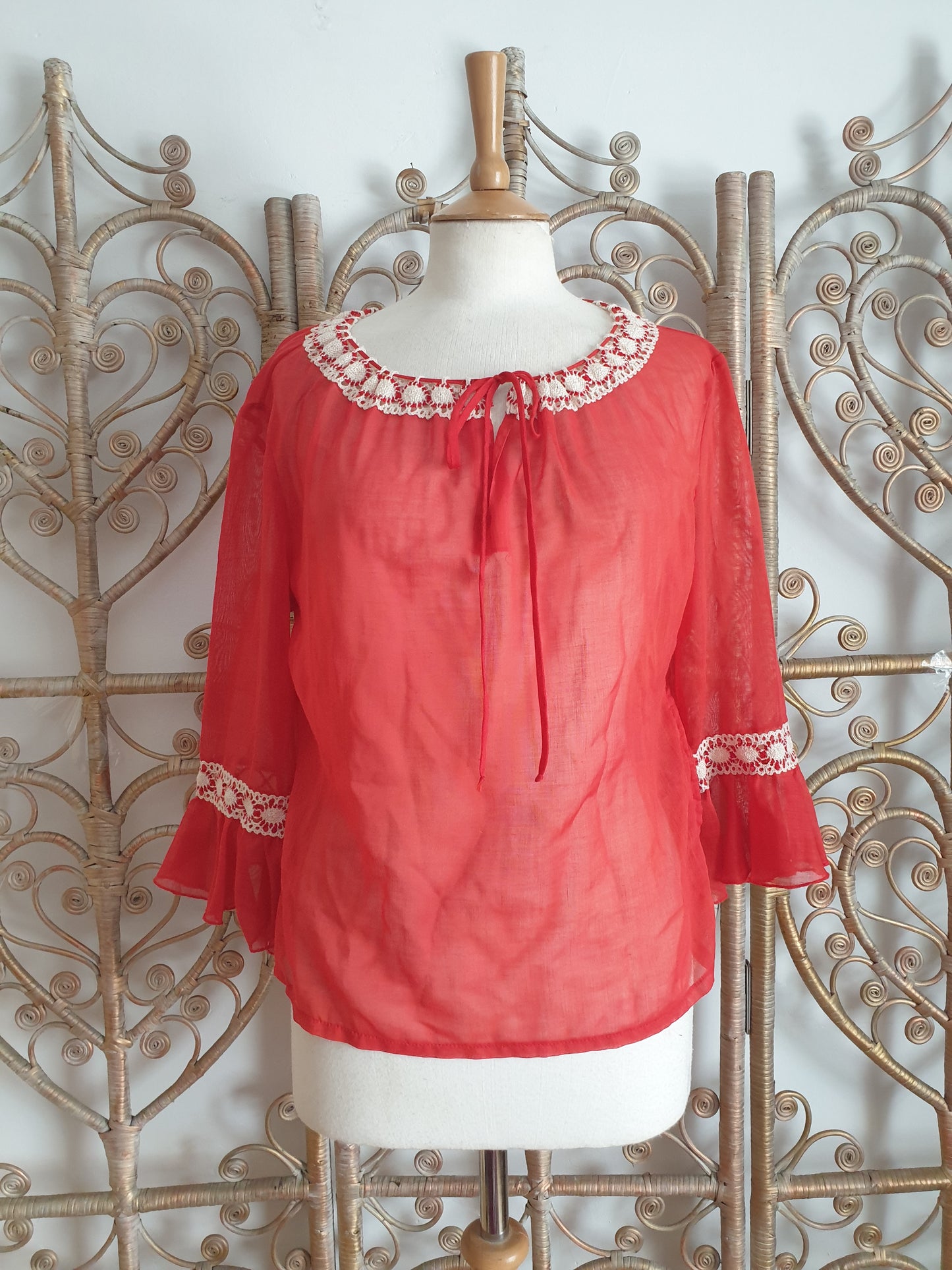 Vintage red 70s lace blouse S
