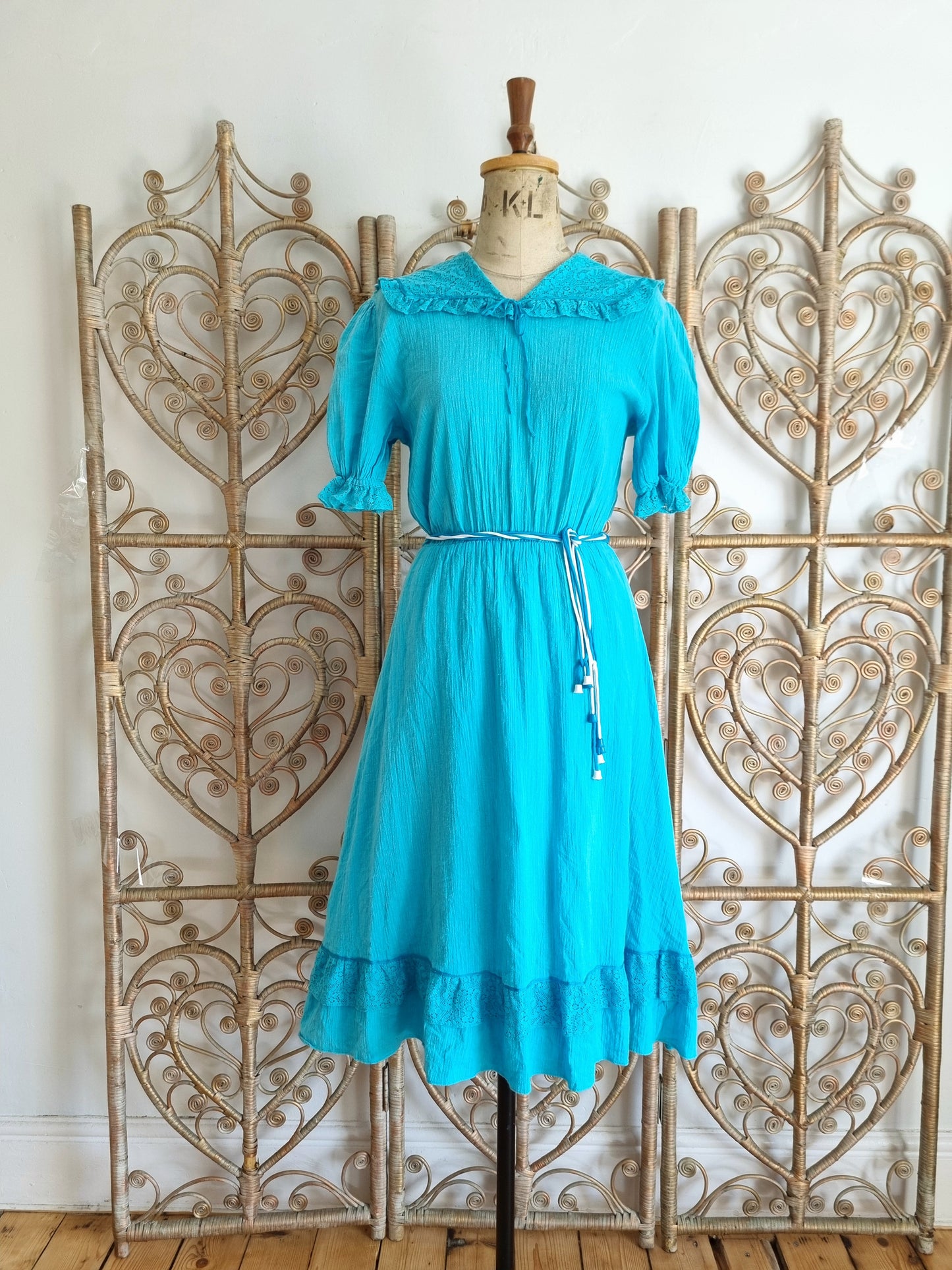 Vintage lace collar cheesecloth prairie dress S/M