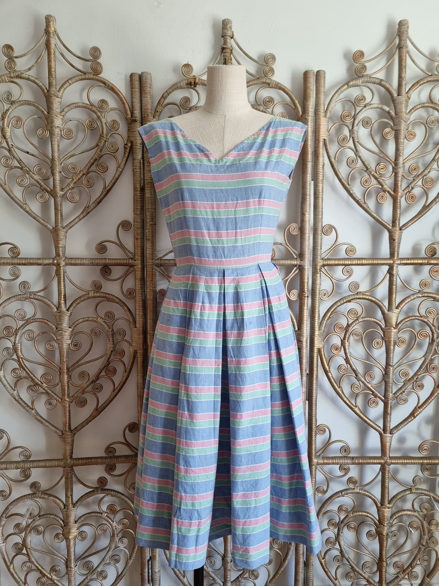Vintage candy stripe cotton 50s 60s sun dress S