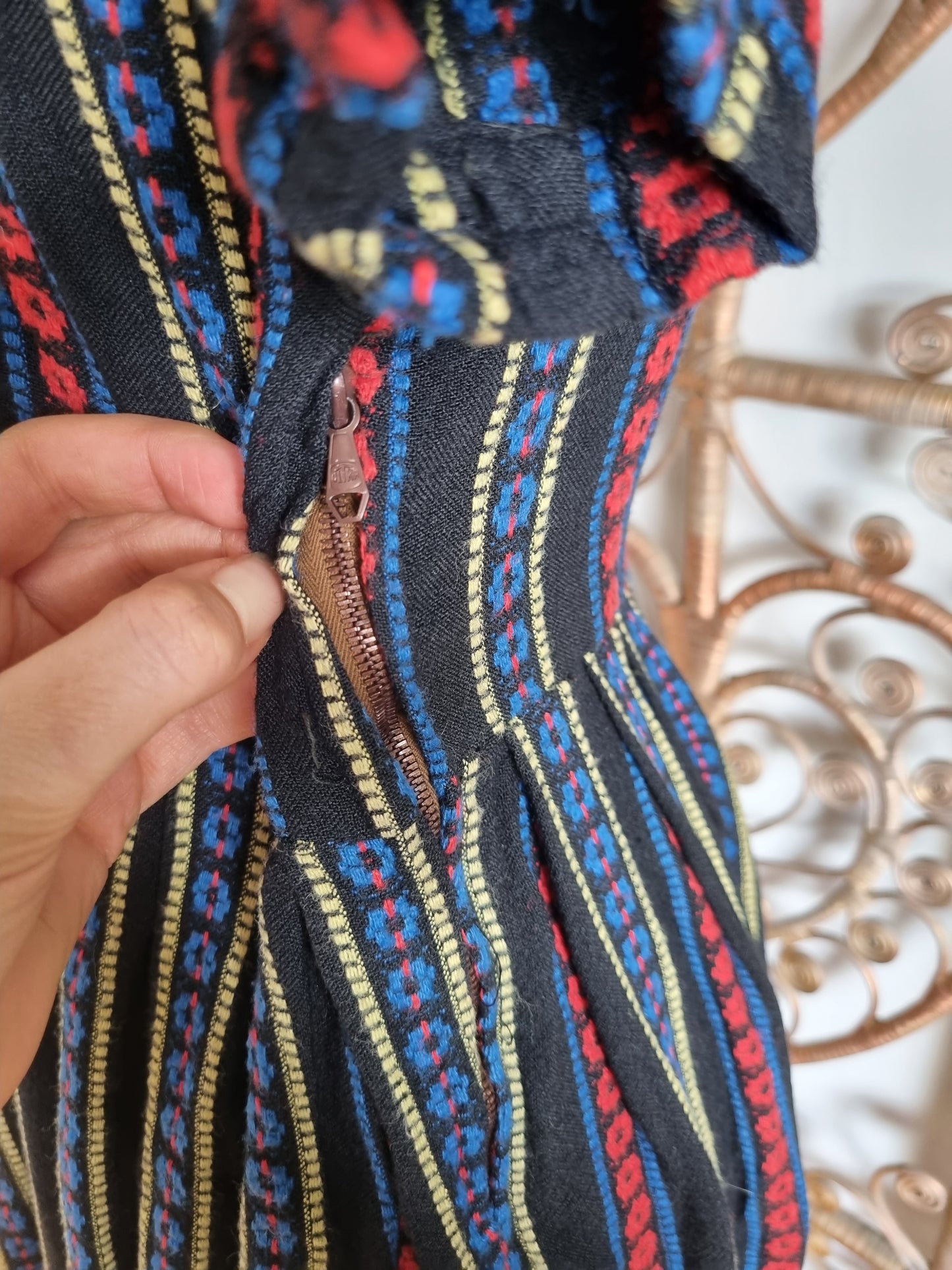 Vintage 50s embroidered dress S