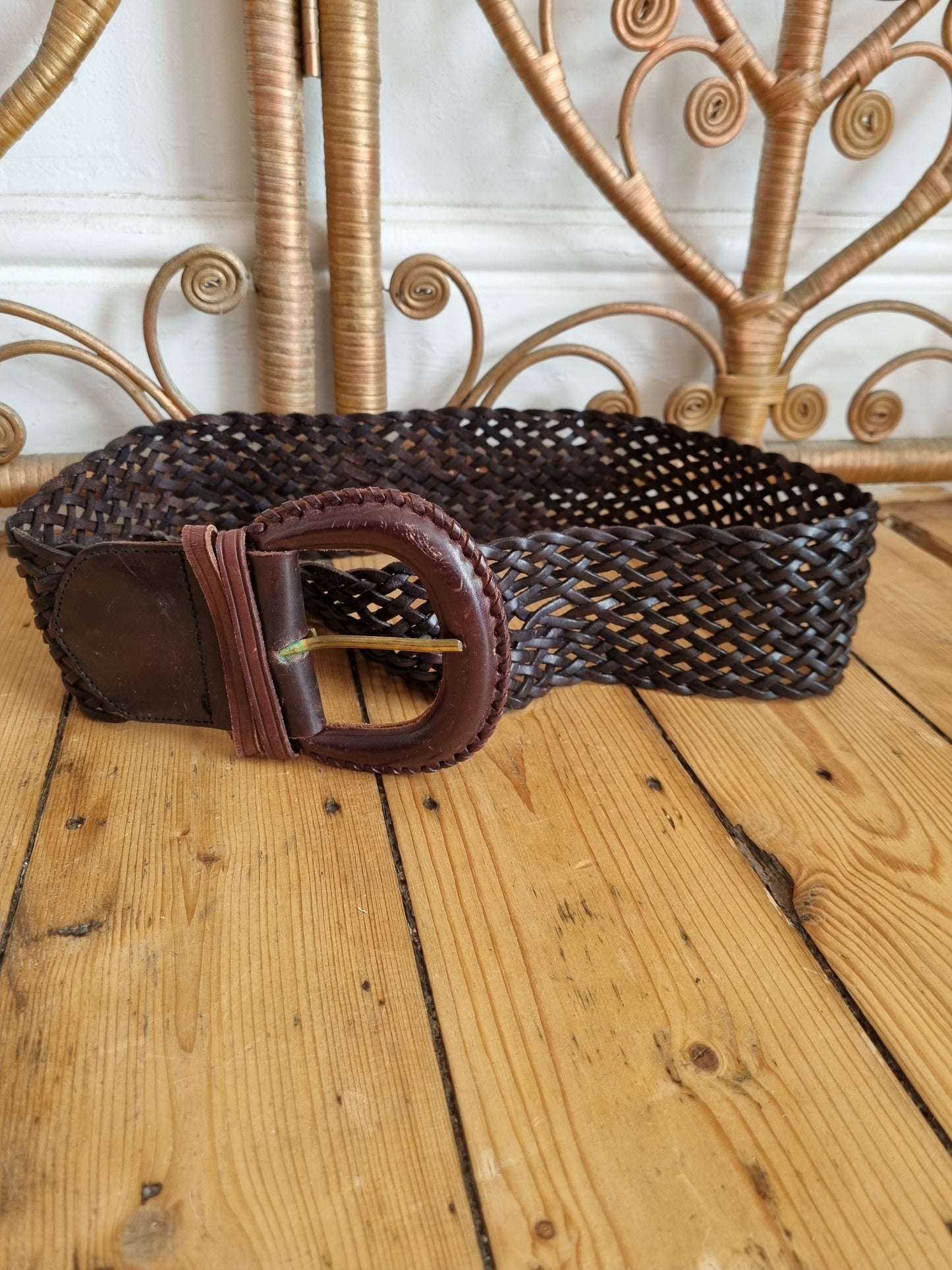 Vintage dark brown wide weave leather belt